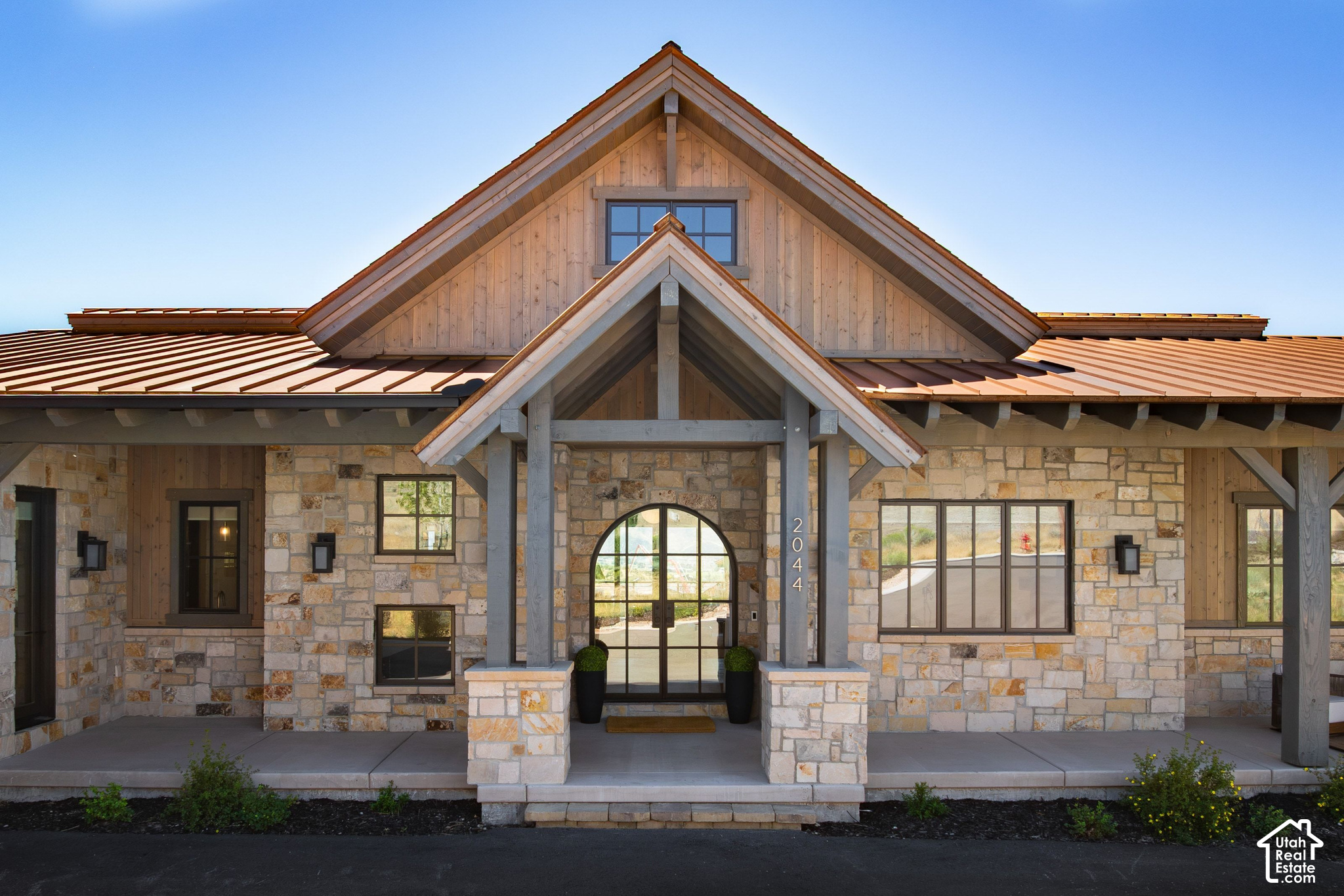 main property photo 48
