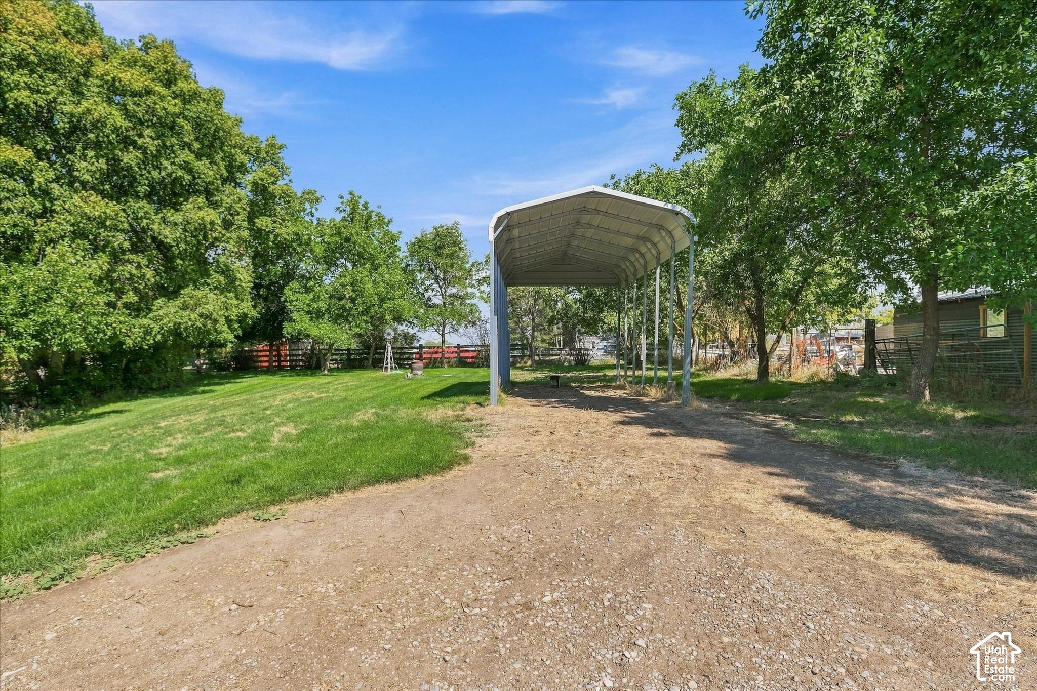 main property photo 44
