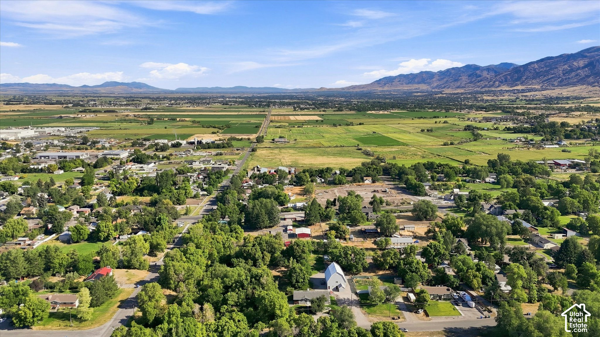 main property photo 51