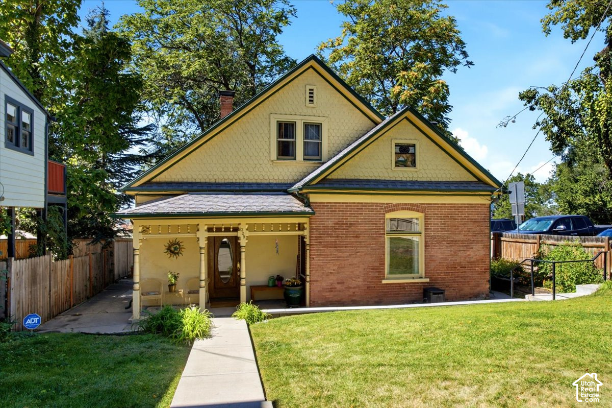 main property photo 3