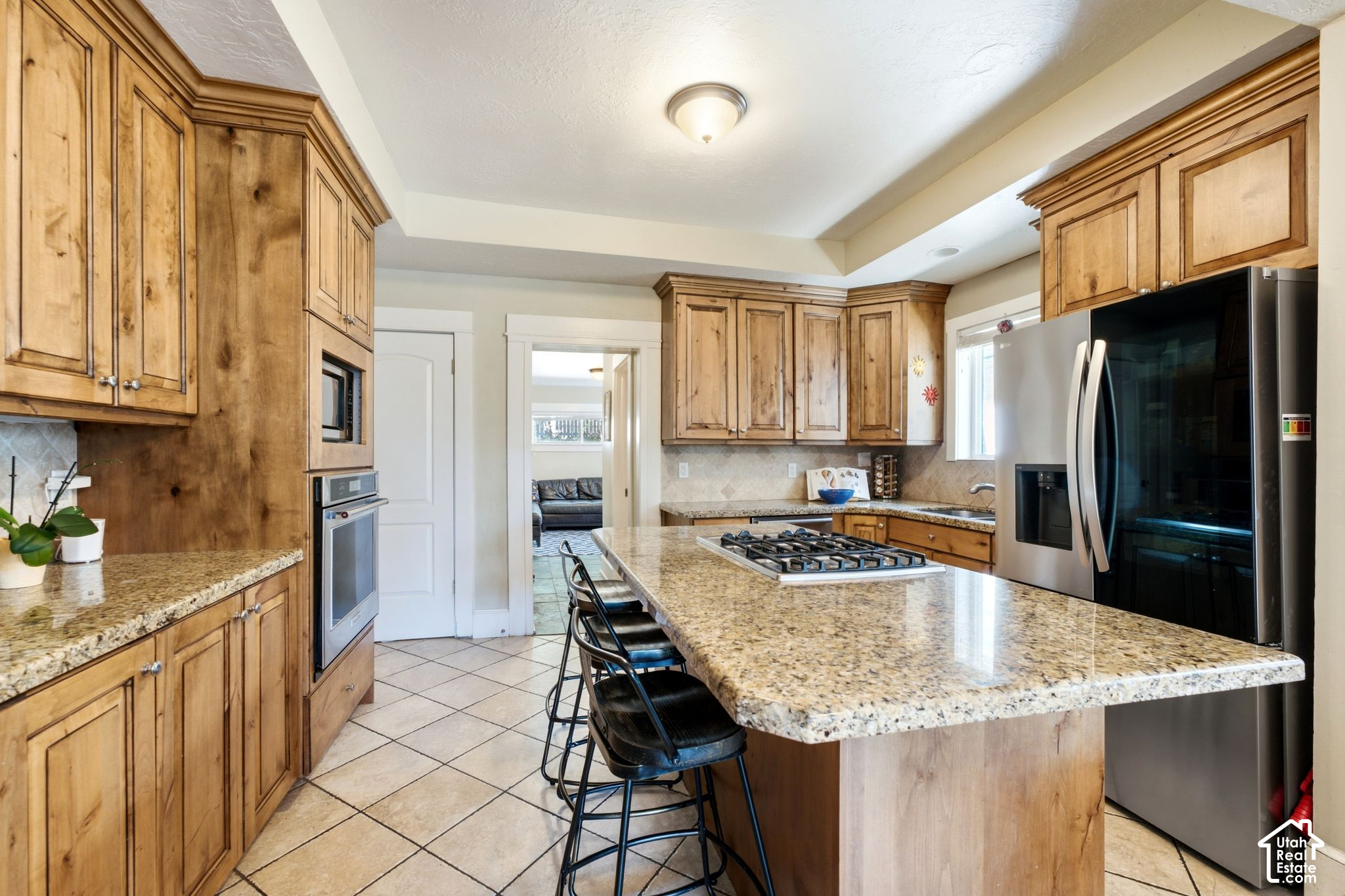 main property photo 16