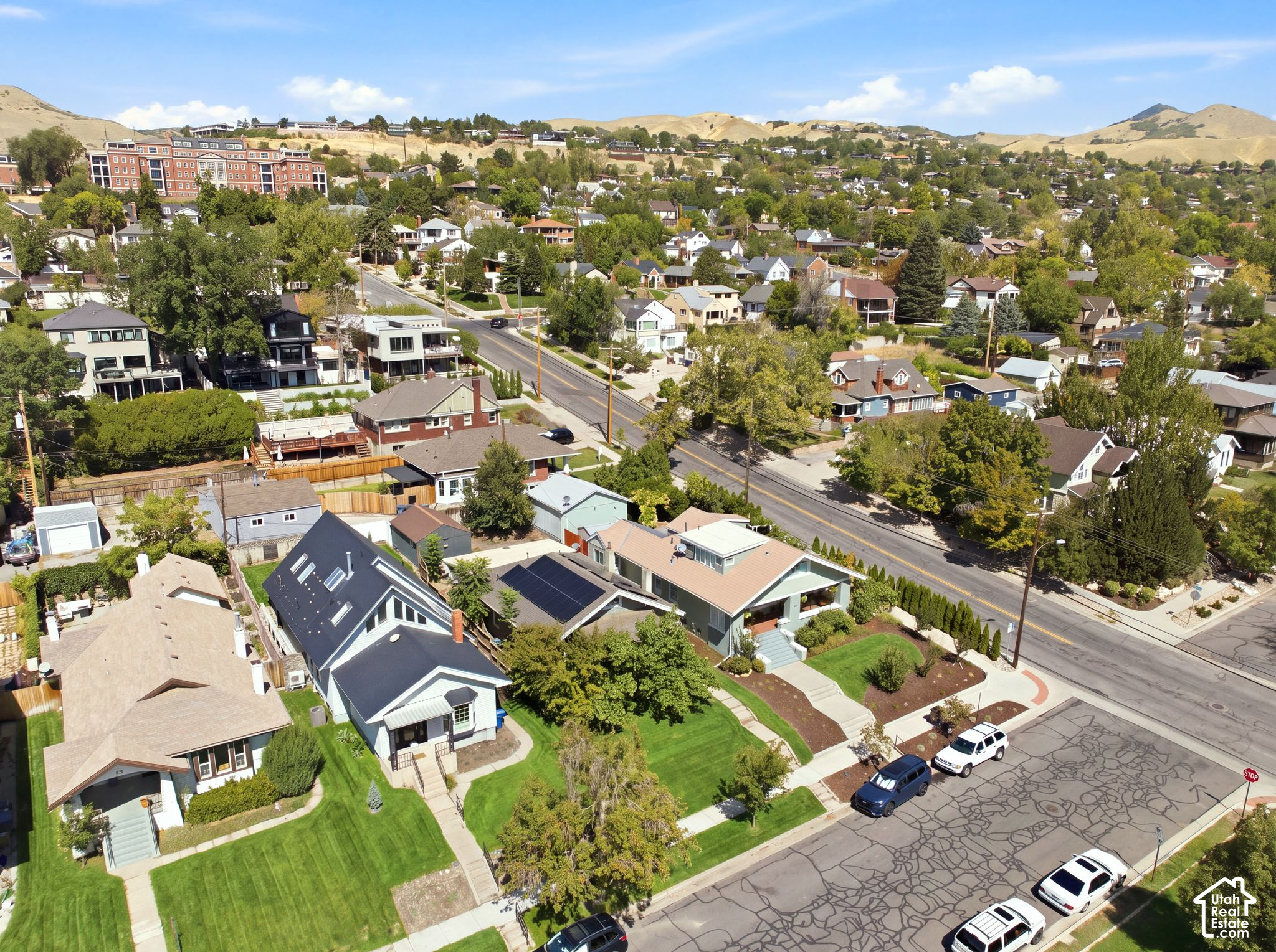 main property photo 41