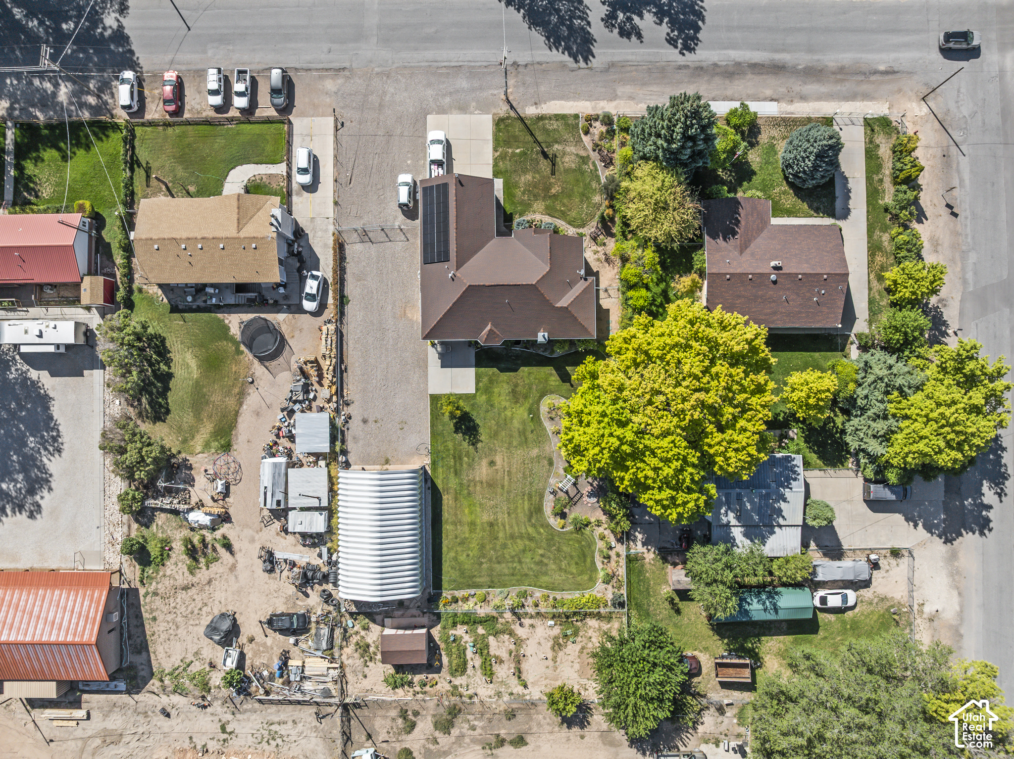 main property photo 61