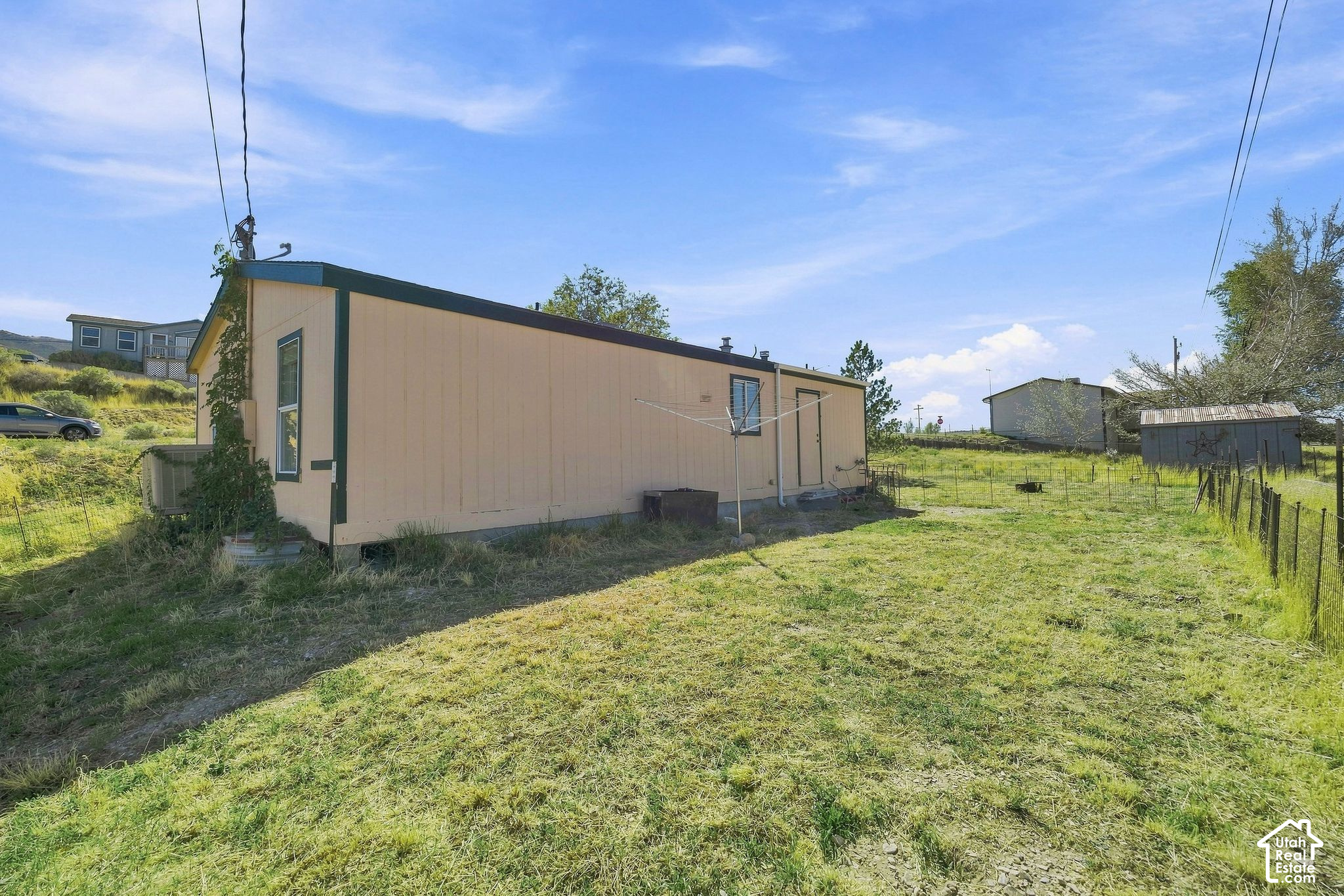 main property photo 5