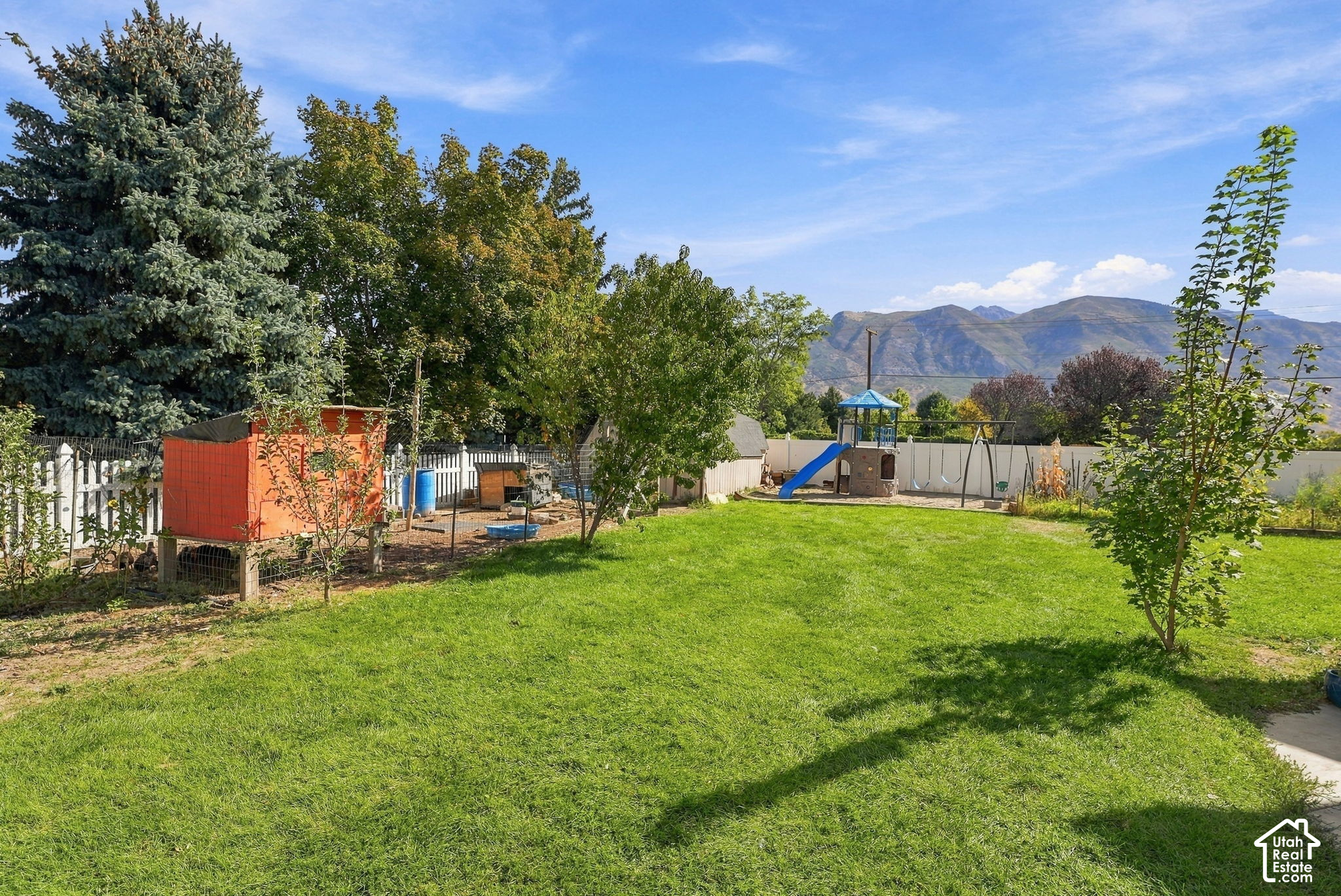 main property photo 43