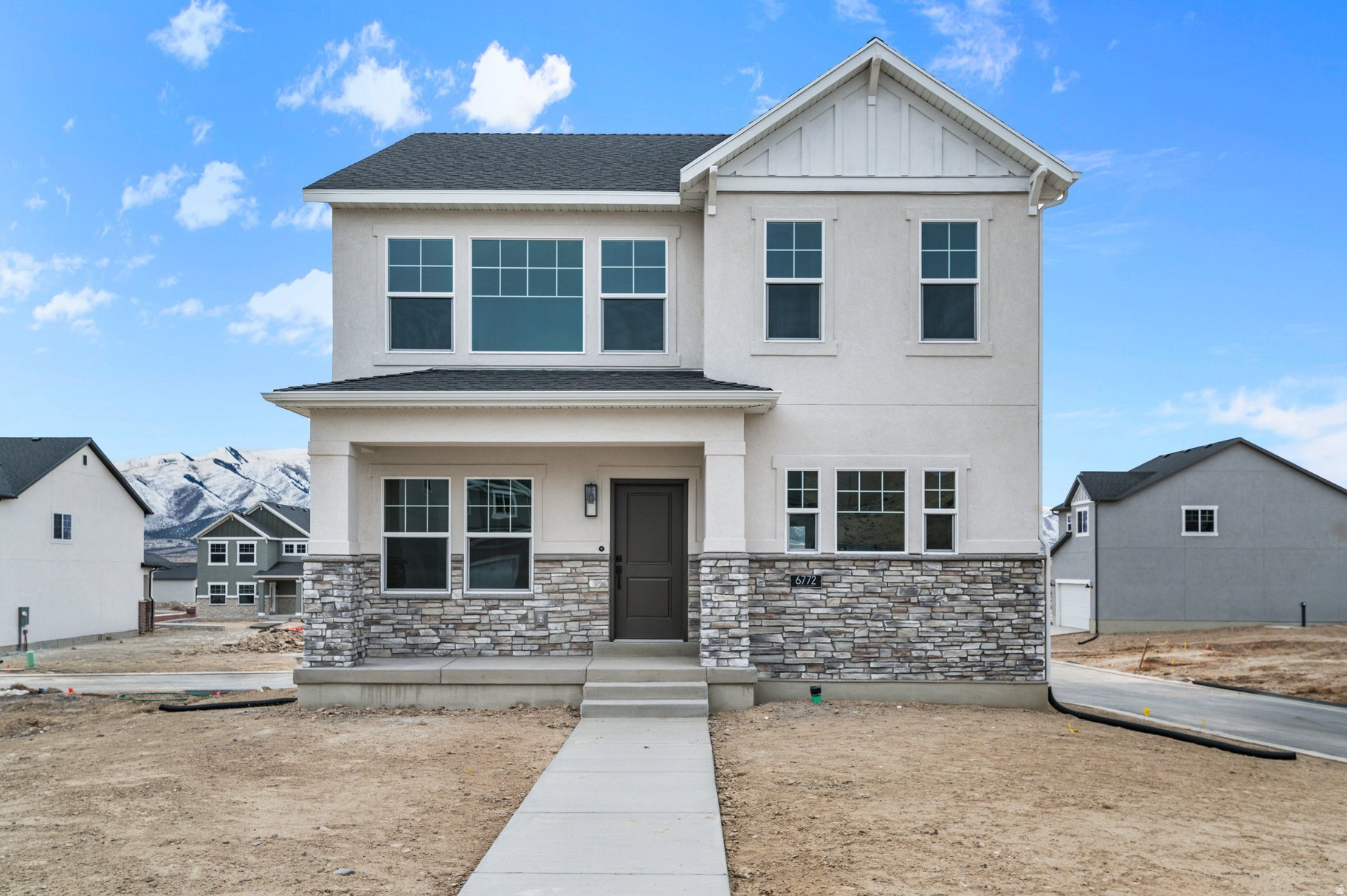 main property photo 0