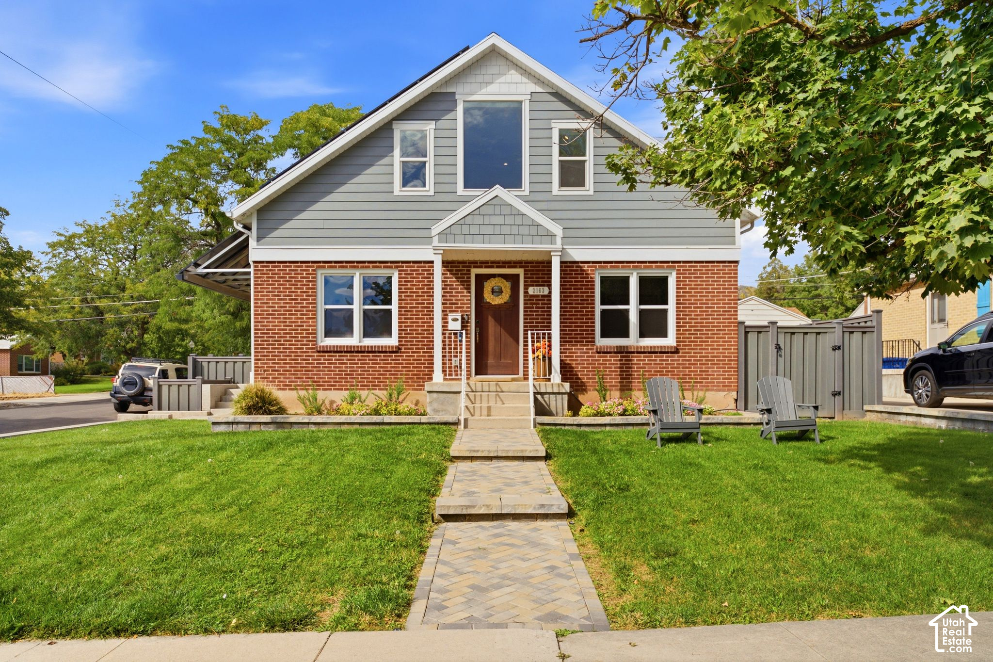 main property photo 2