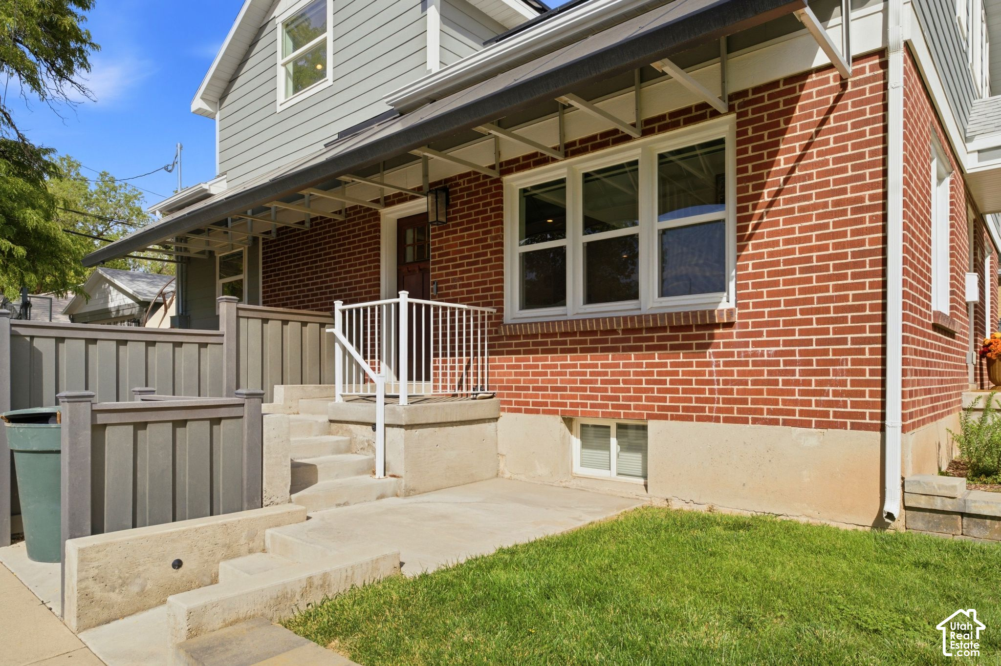 main property photo 45