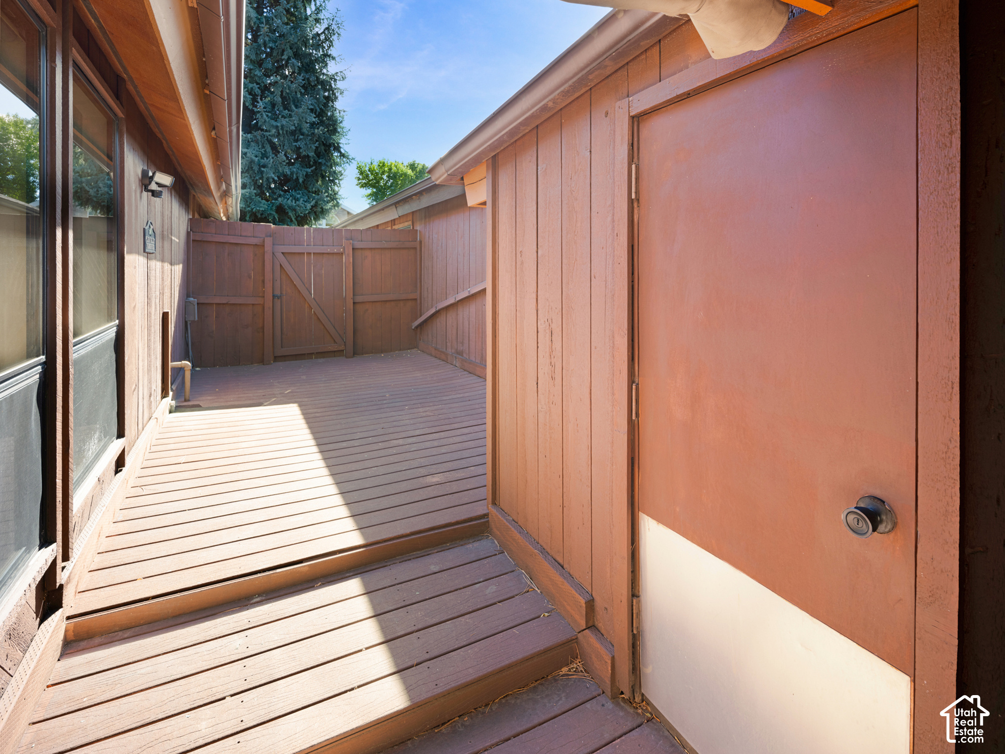 main property photo 43