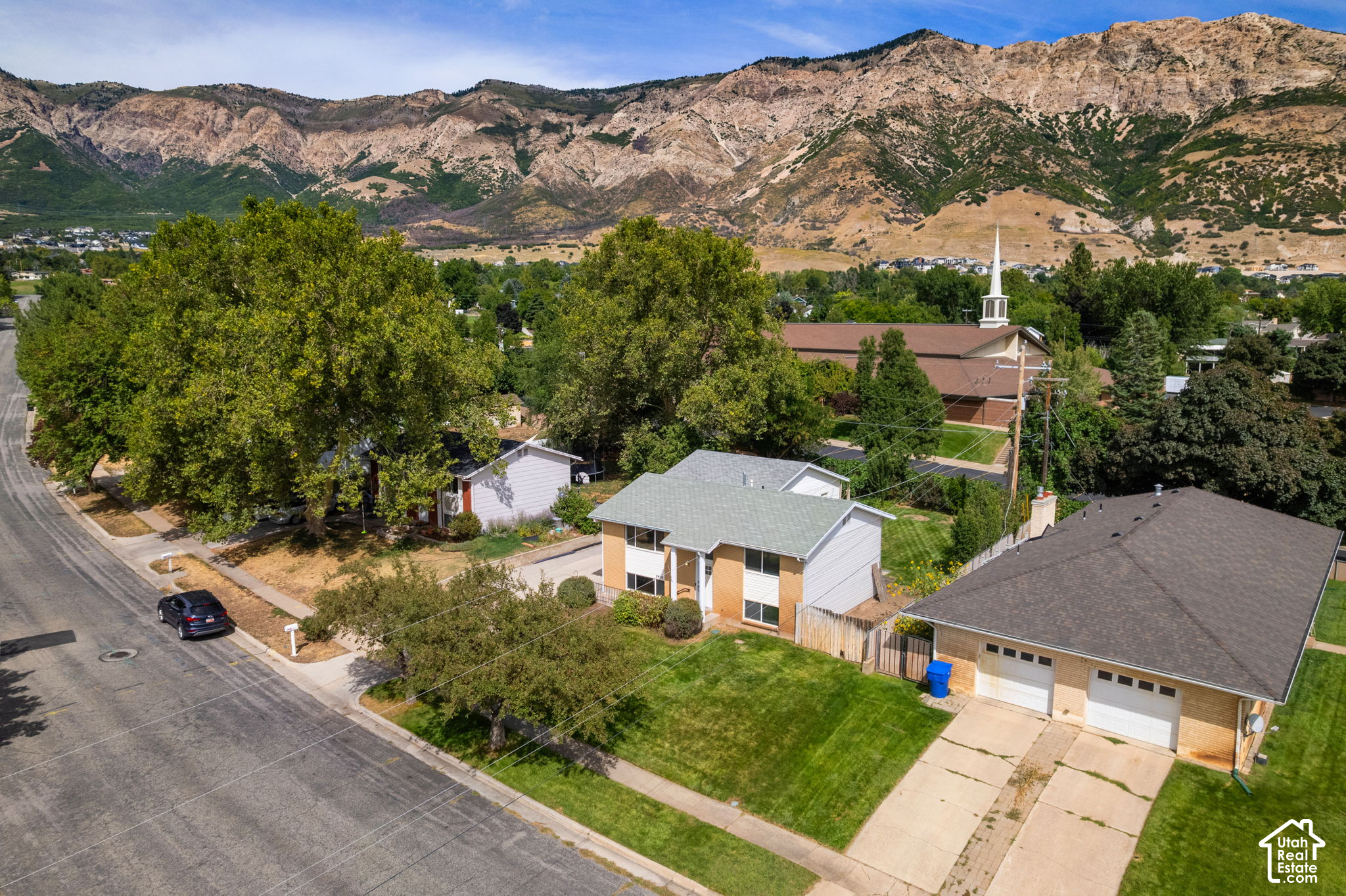 main property photo 7