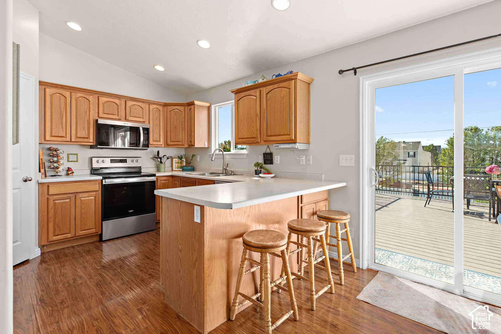 main property photo 5