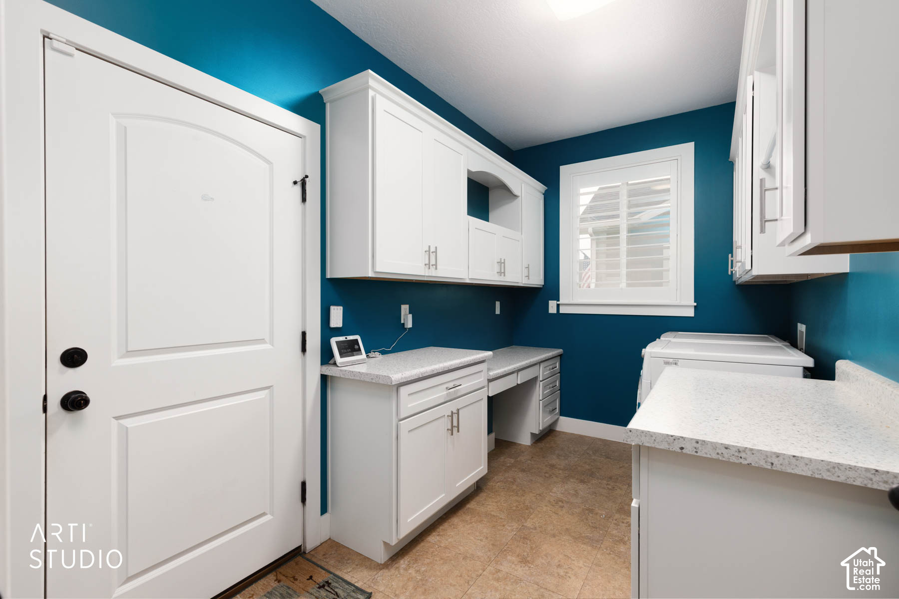 main property photo 18