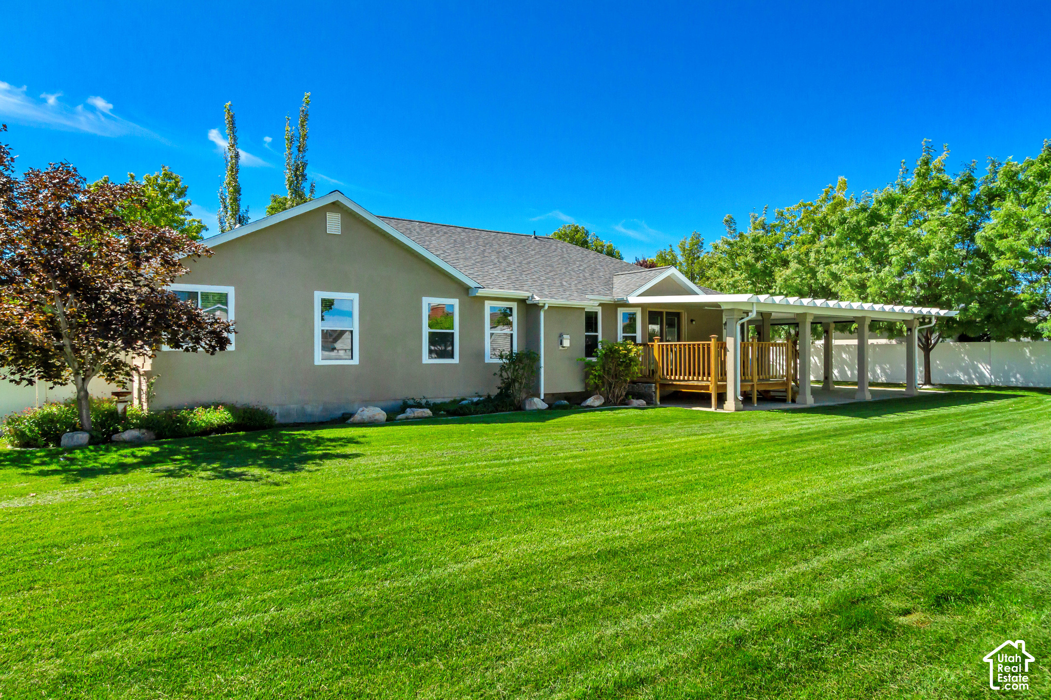 main property photo 46
