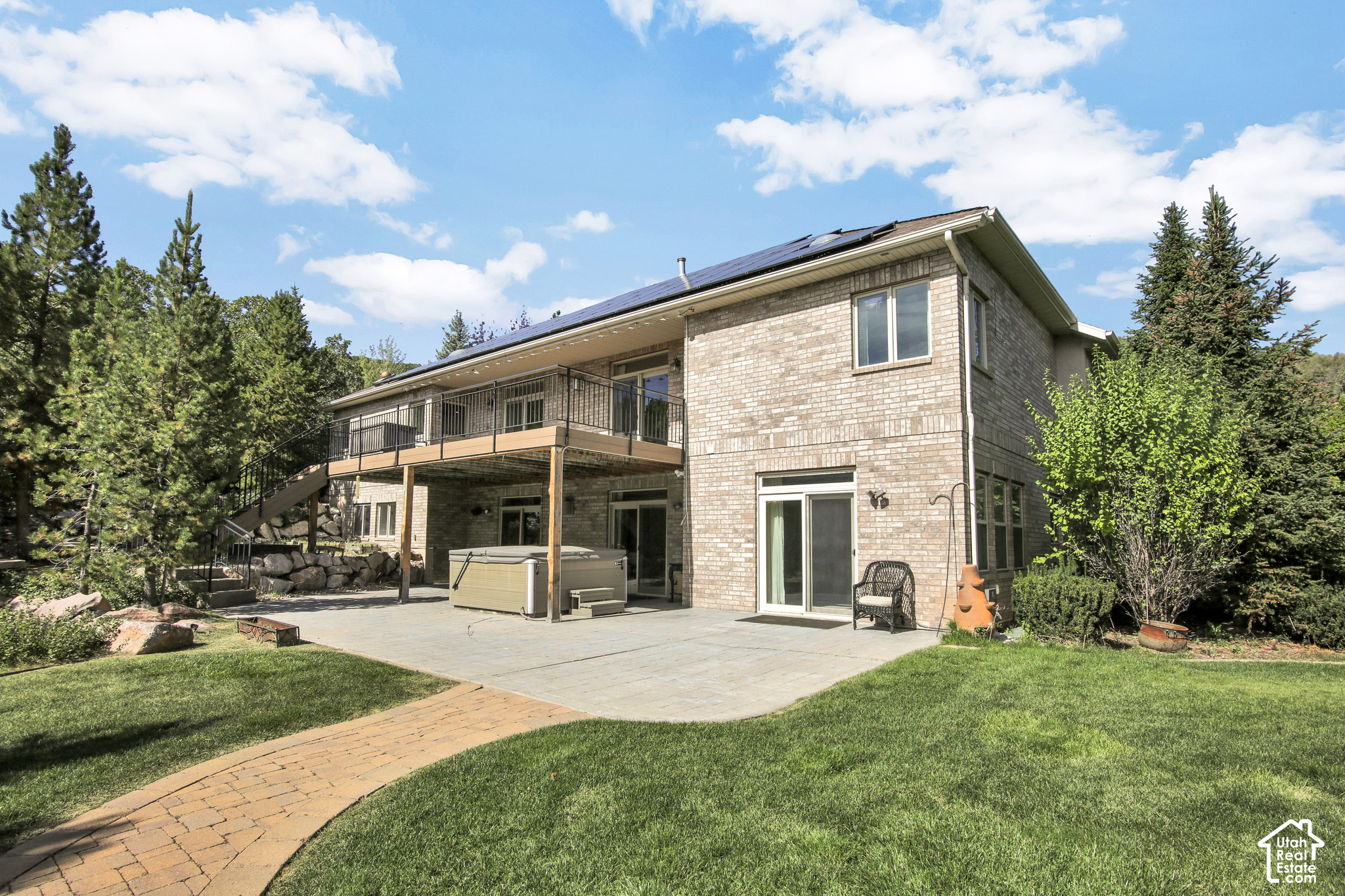 main property photo 35