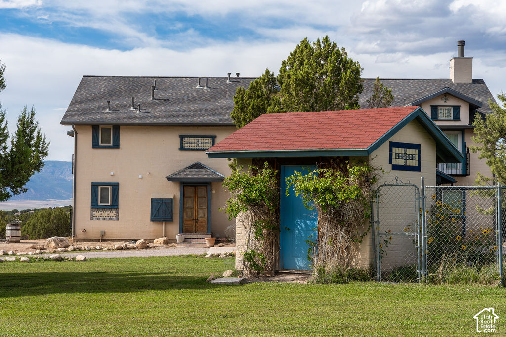 main property photo 2