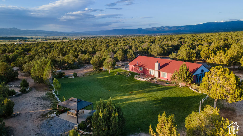 main property photo 9