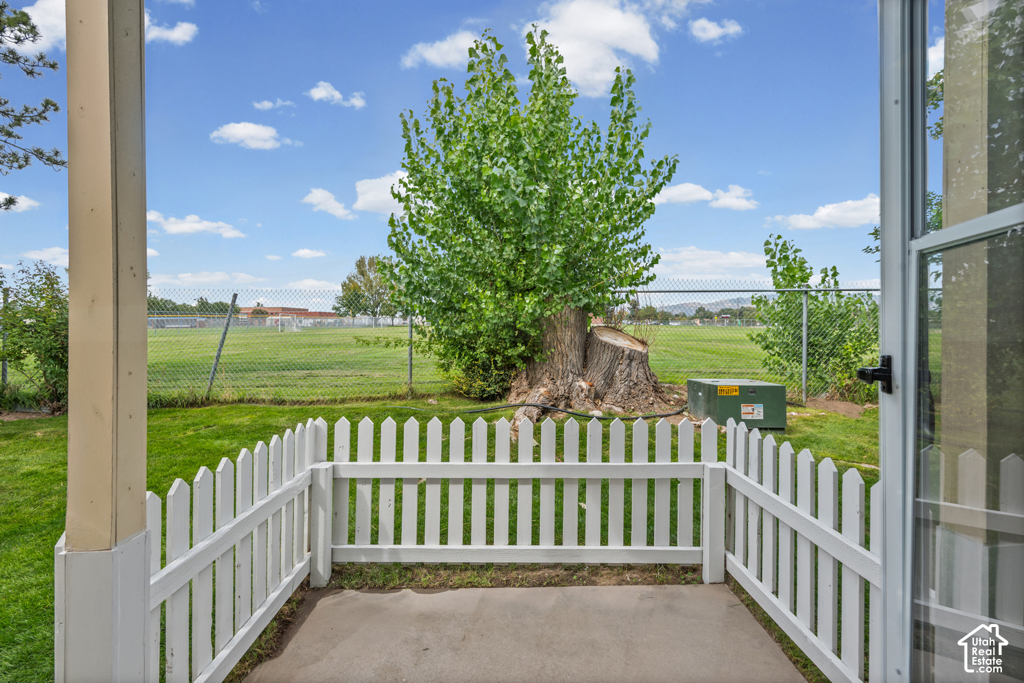main property photo 20