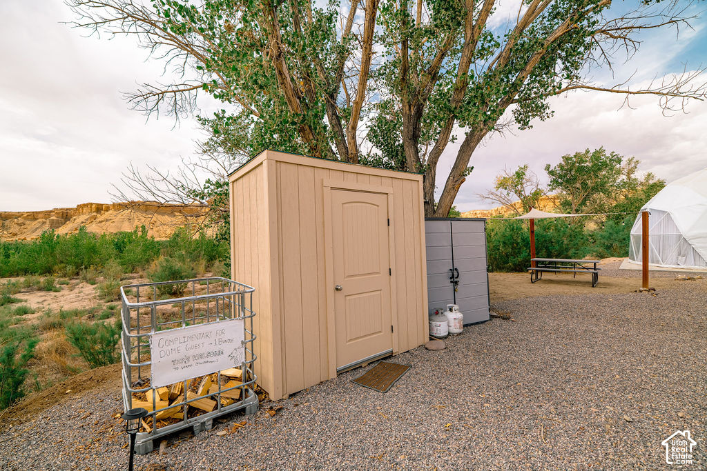 main property photo 107