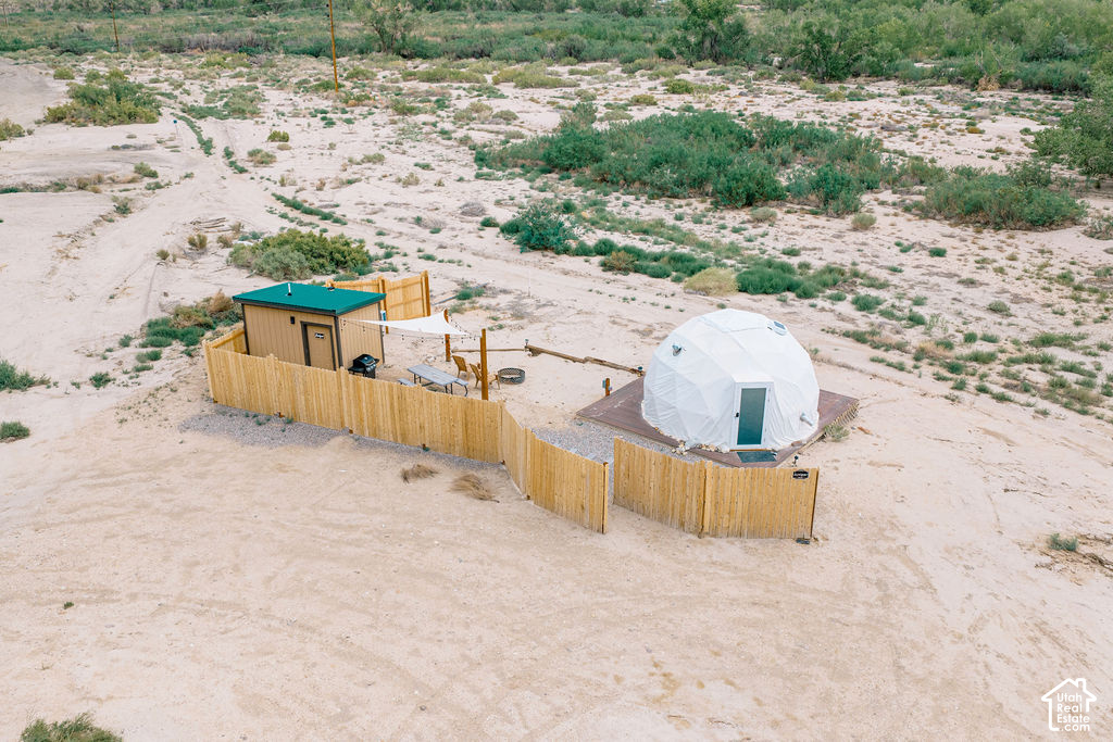 main property photo 16