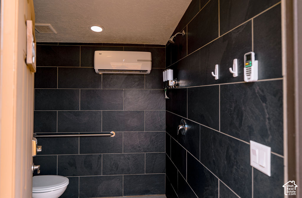 main property photo 71