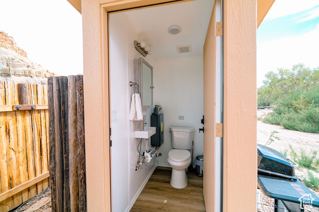 main property photo 88