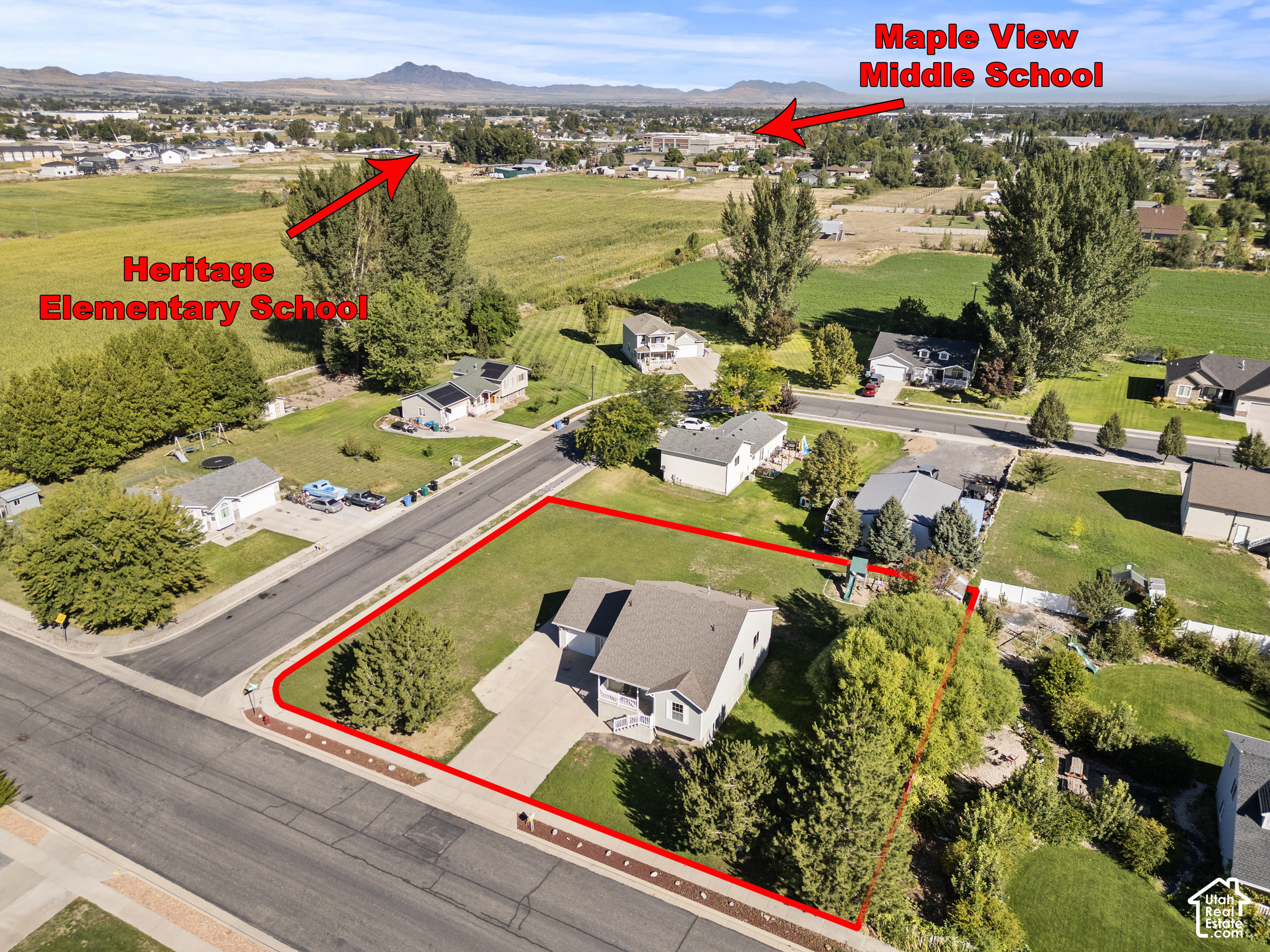 main property photo 18