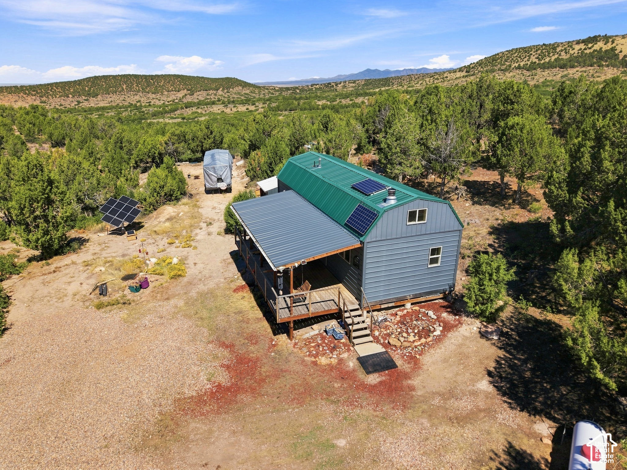 main property photo 0
