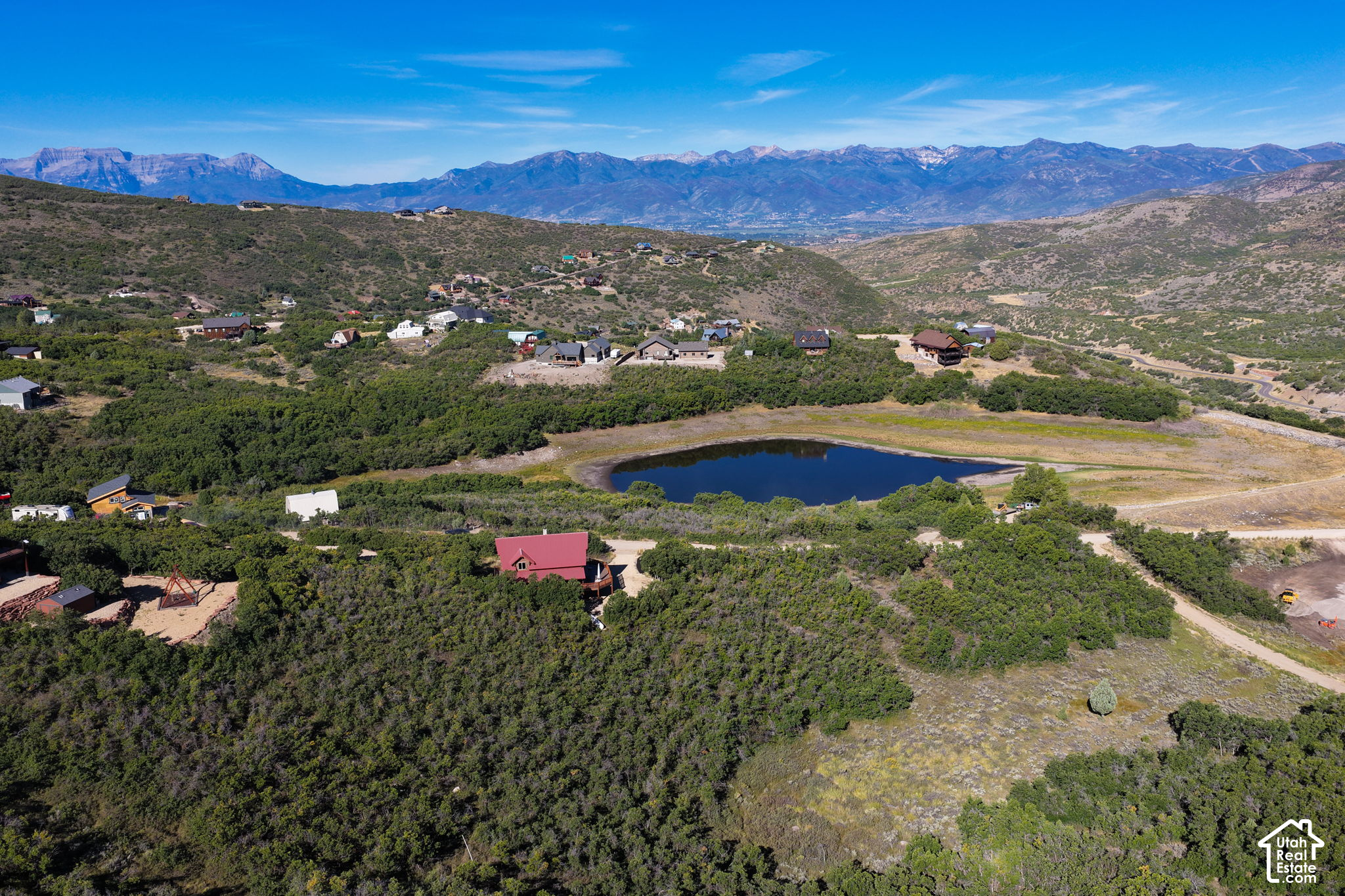 main property photo 8
