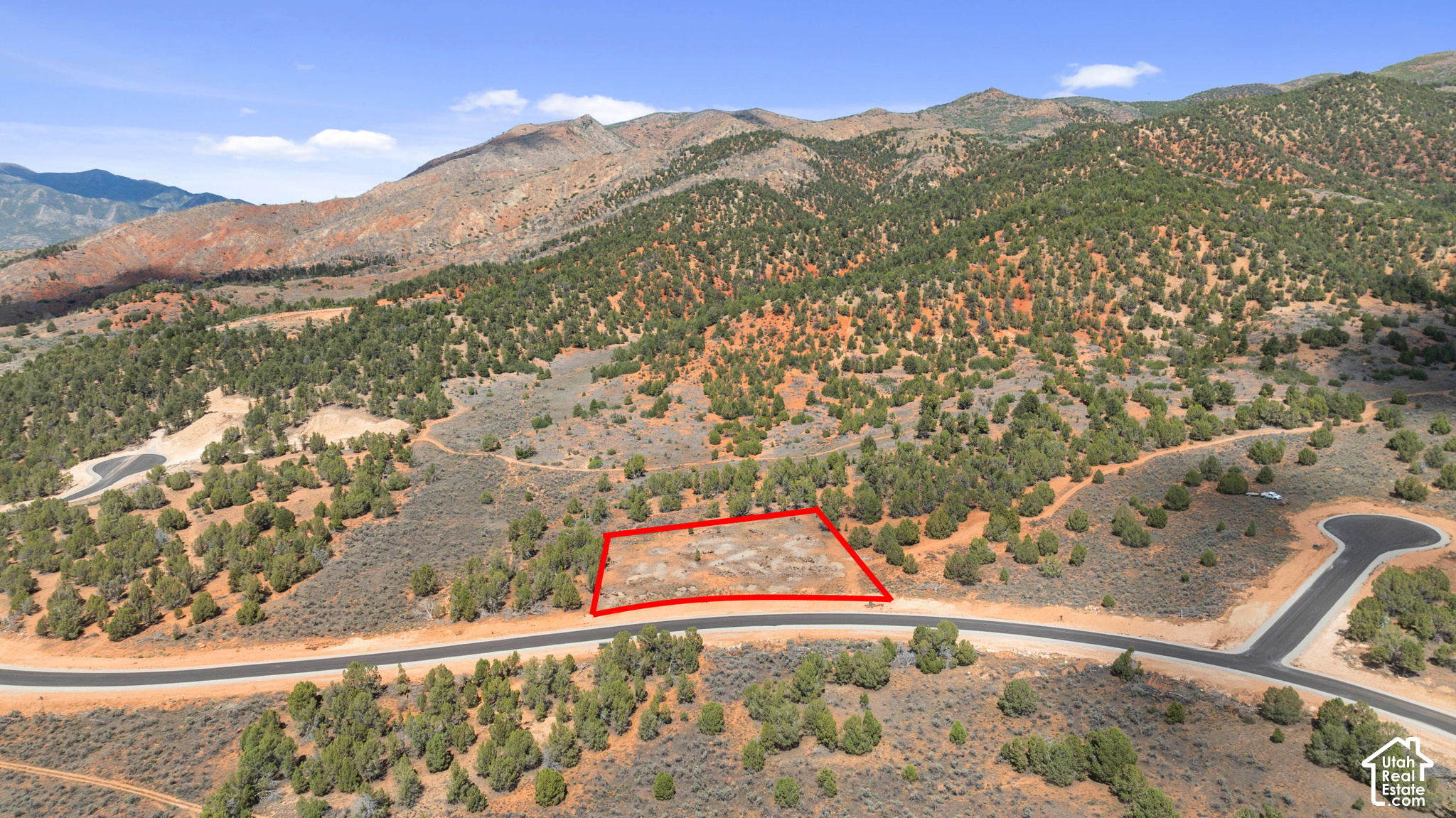 main property photo 12