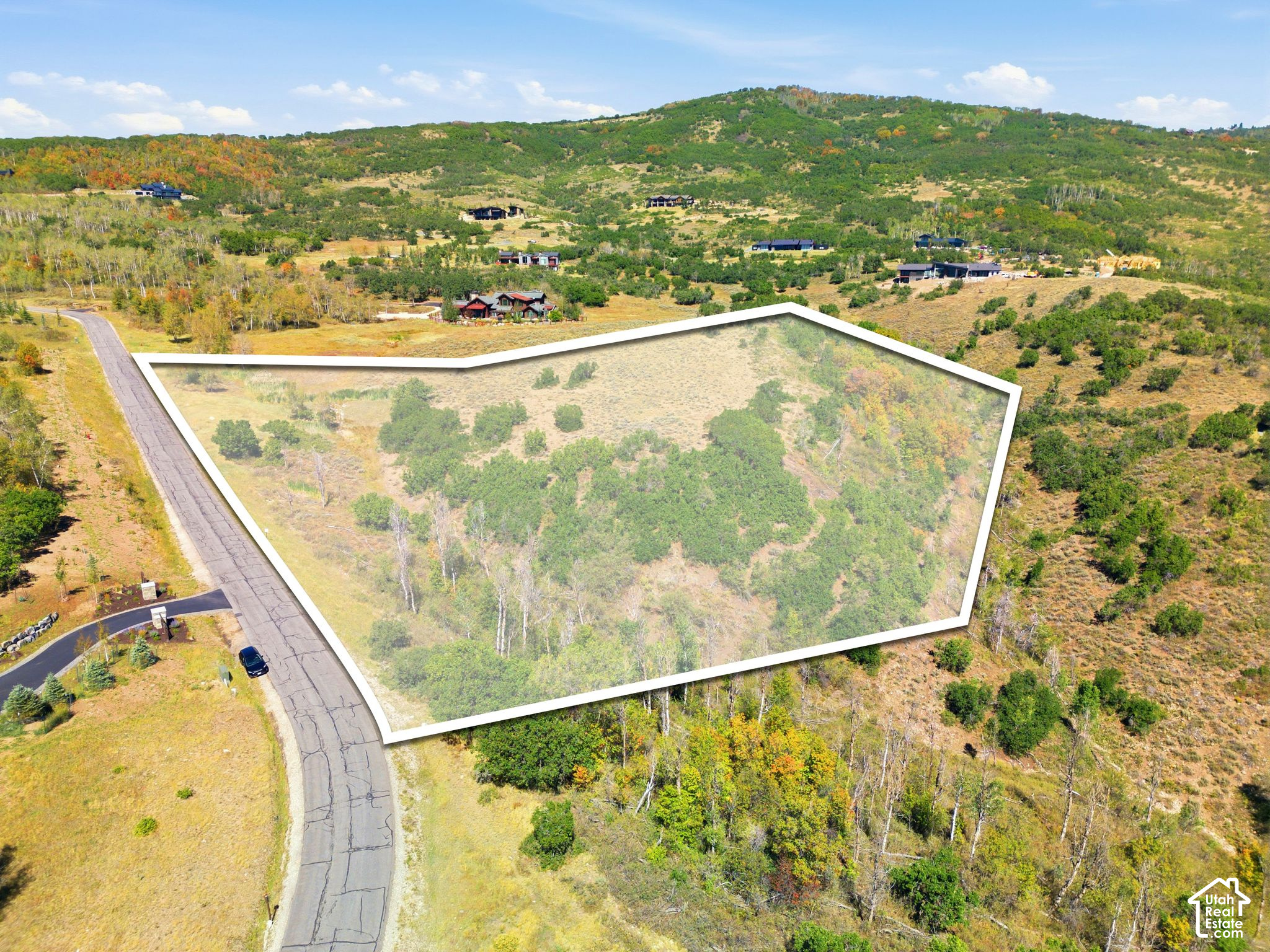 main property photo 8