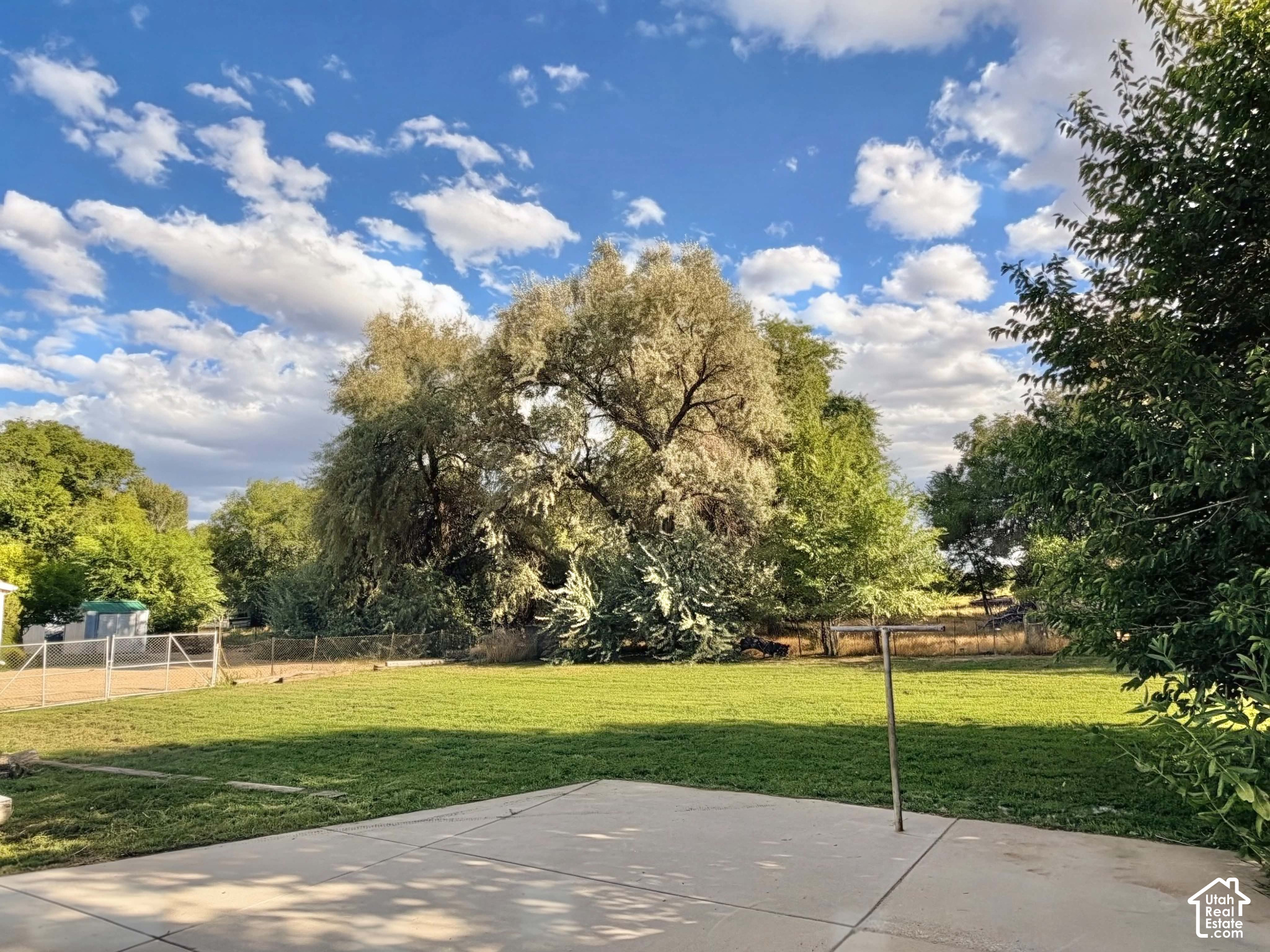 main property photo 35