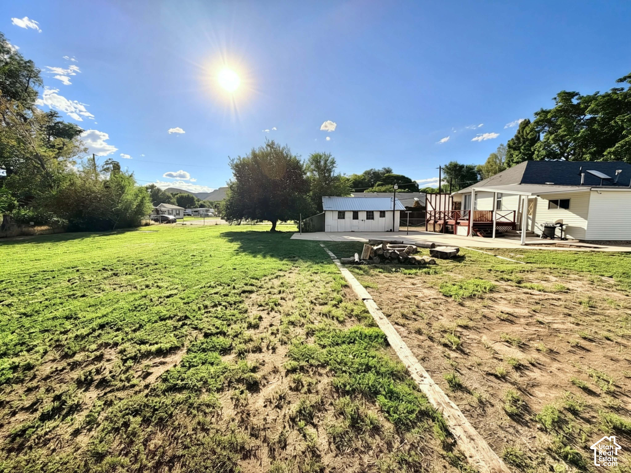 main property photo 39