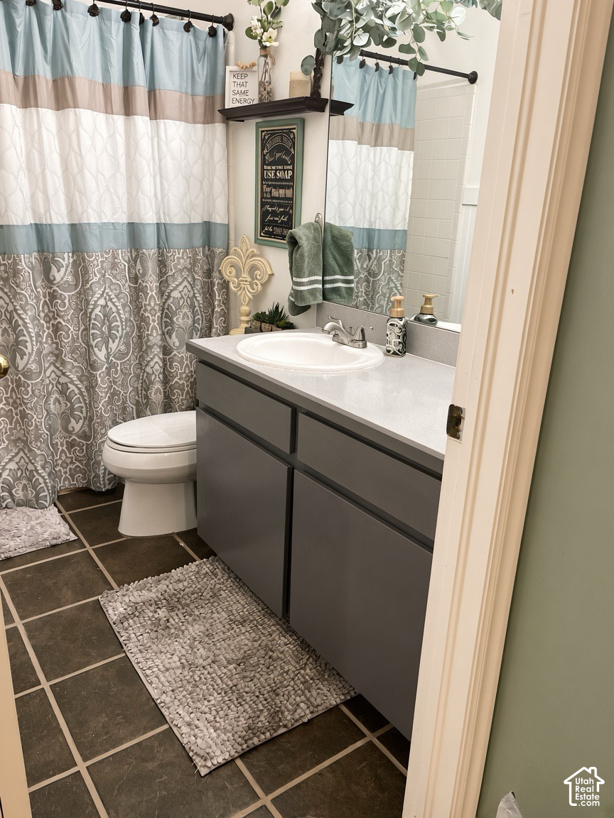 main property photo 7