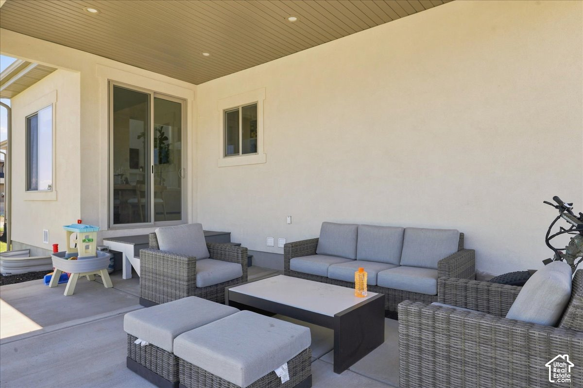 main property photo 50