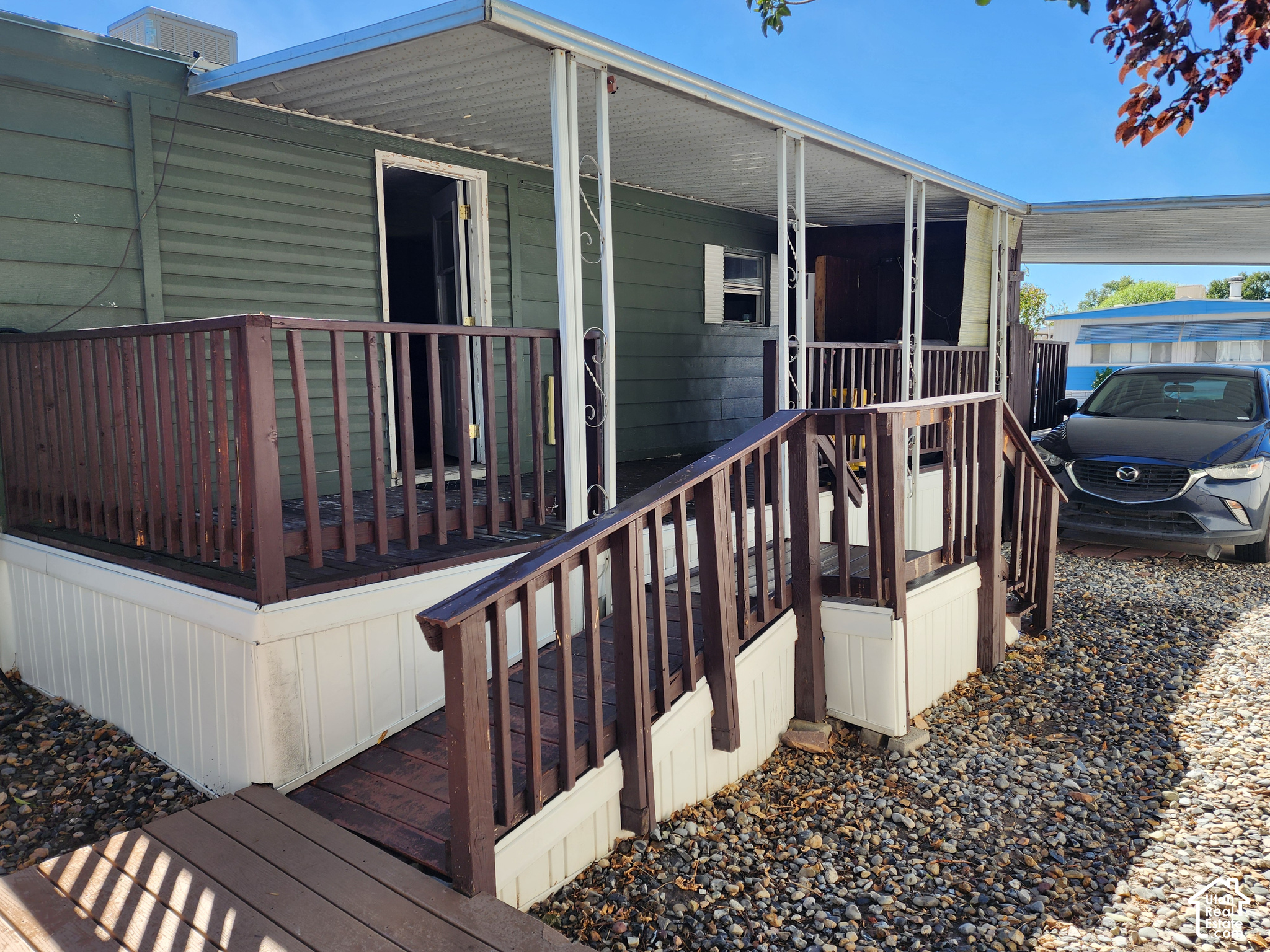 main property photo 14
