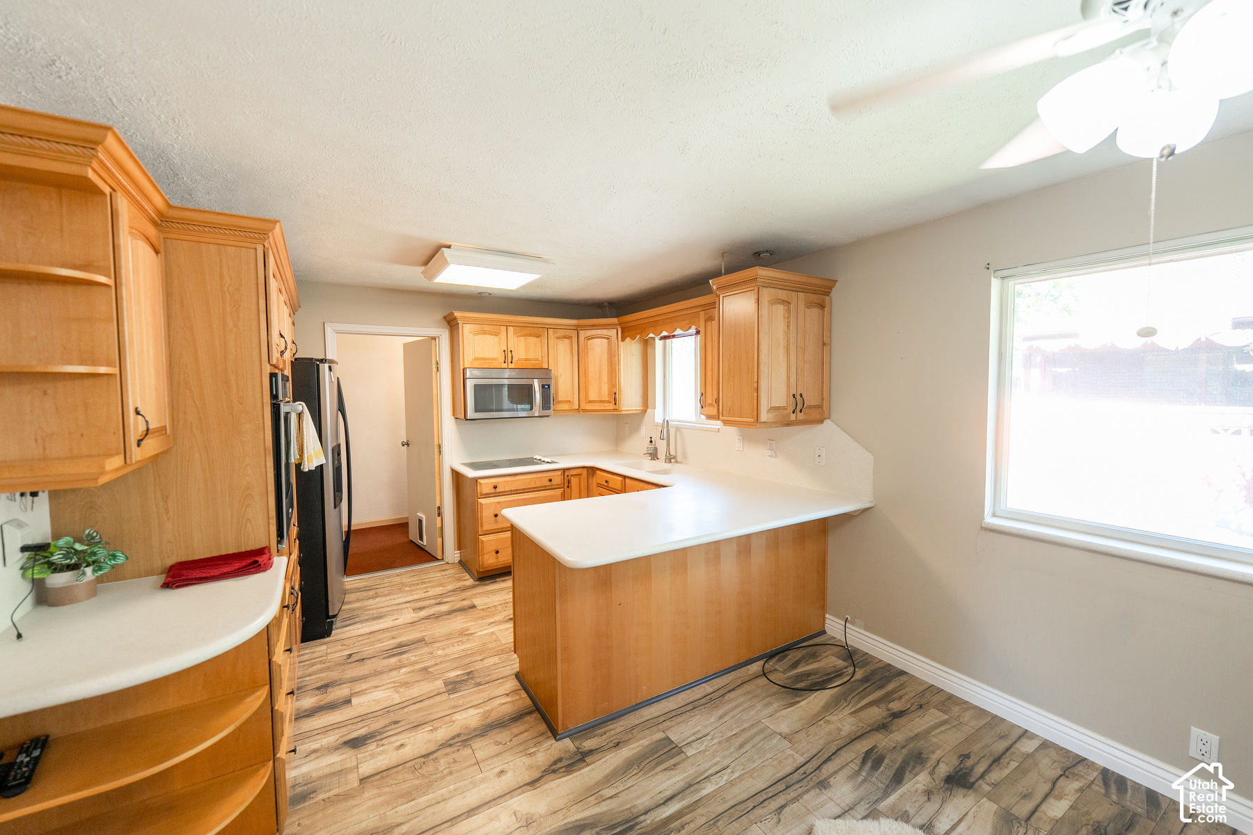 main property photo 9