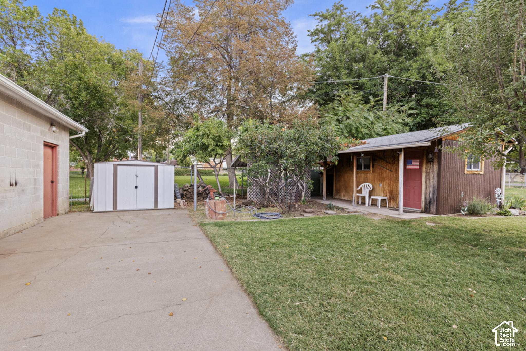 main property photo 26