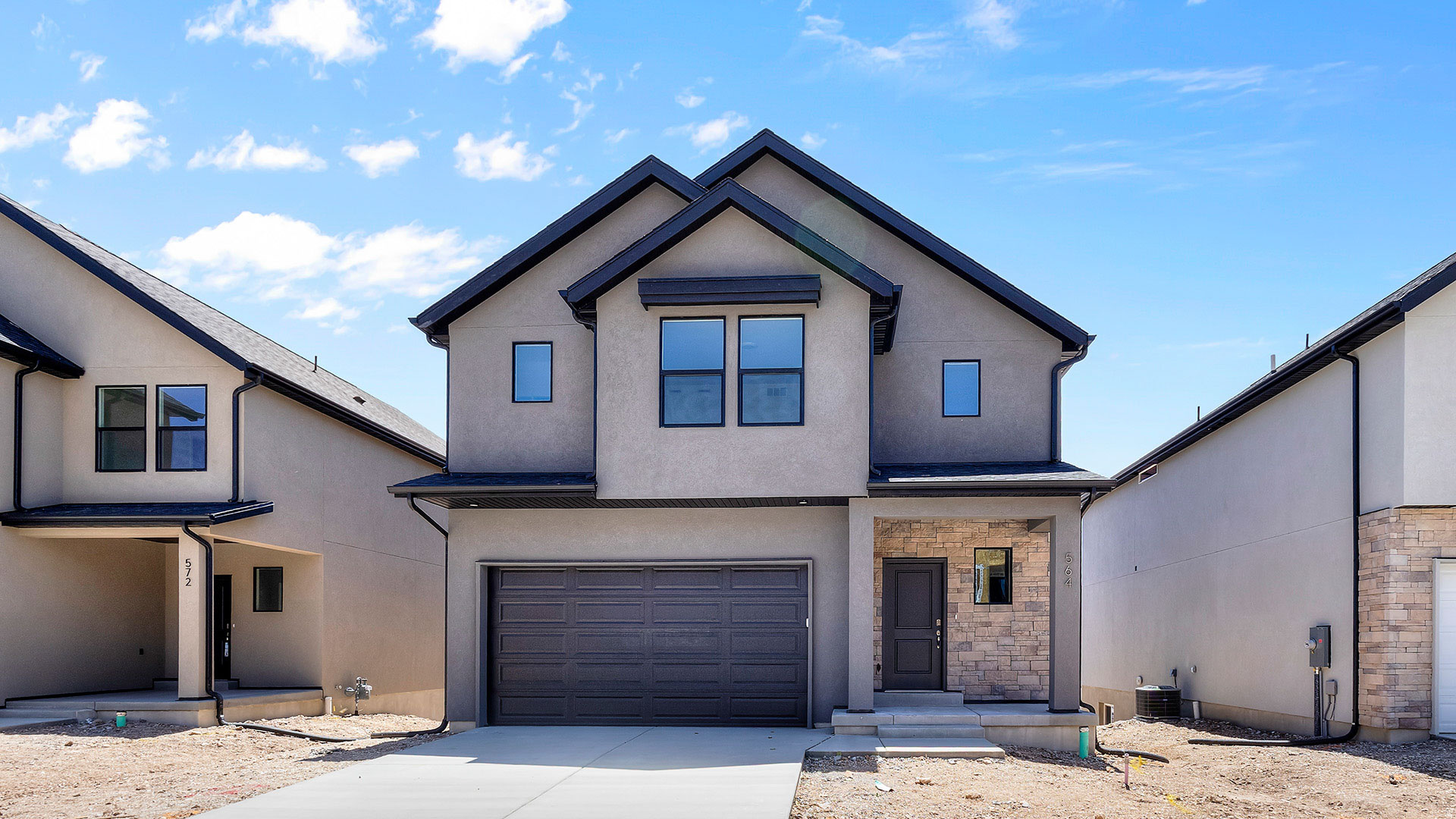 main property photo 0