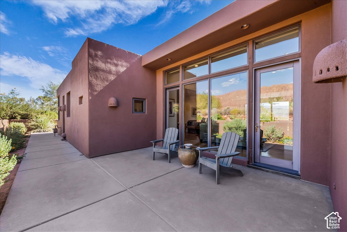 main property photo 30