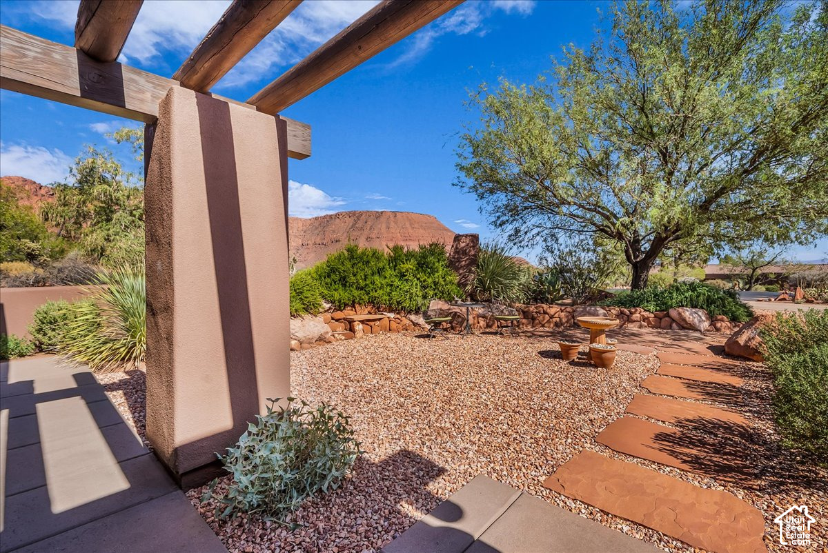 main property photo 34