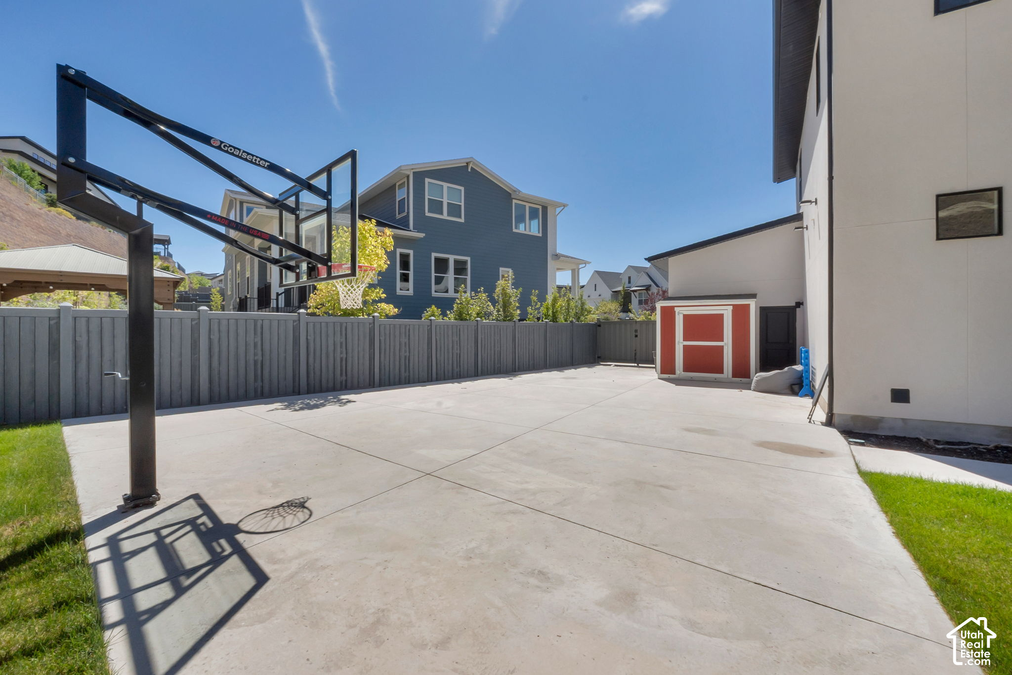 main property photo 42