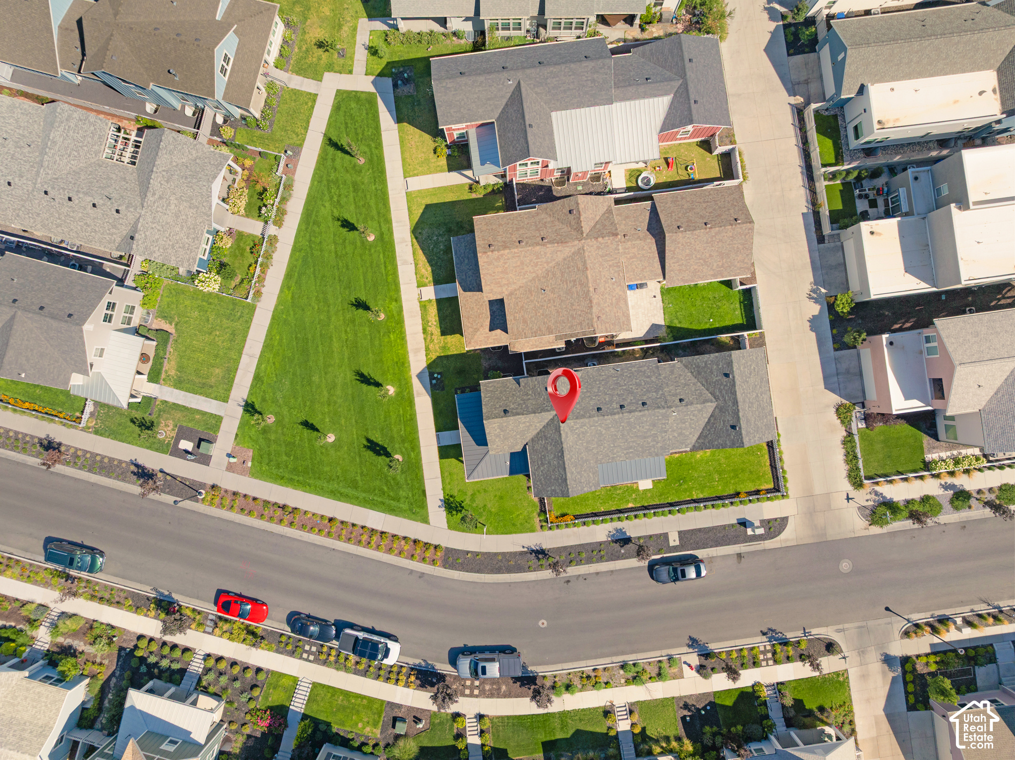 main property photo 36