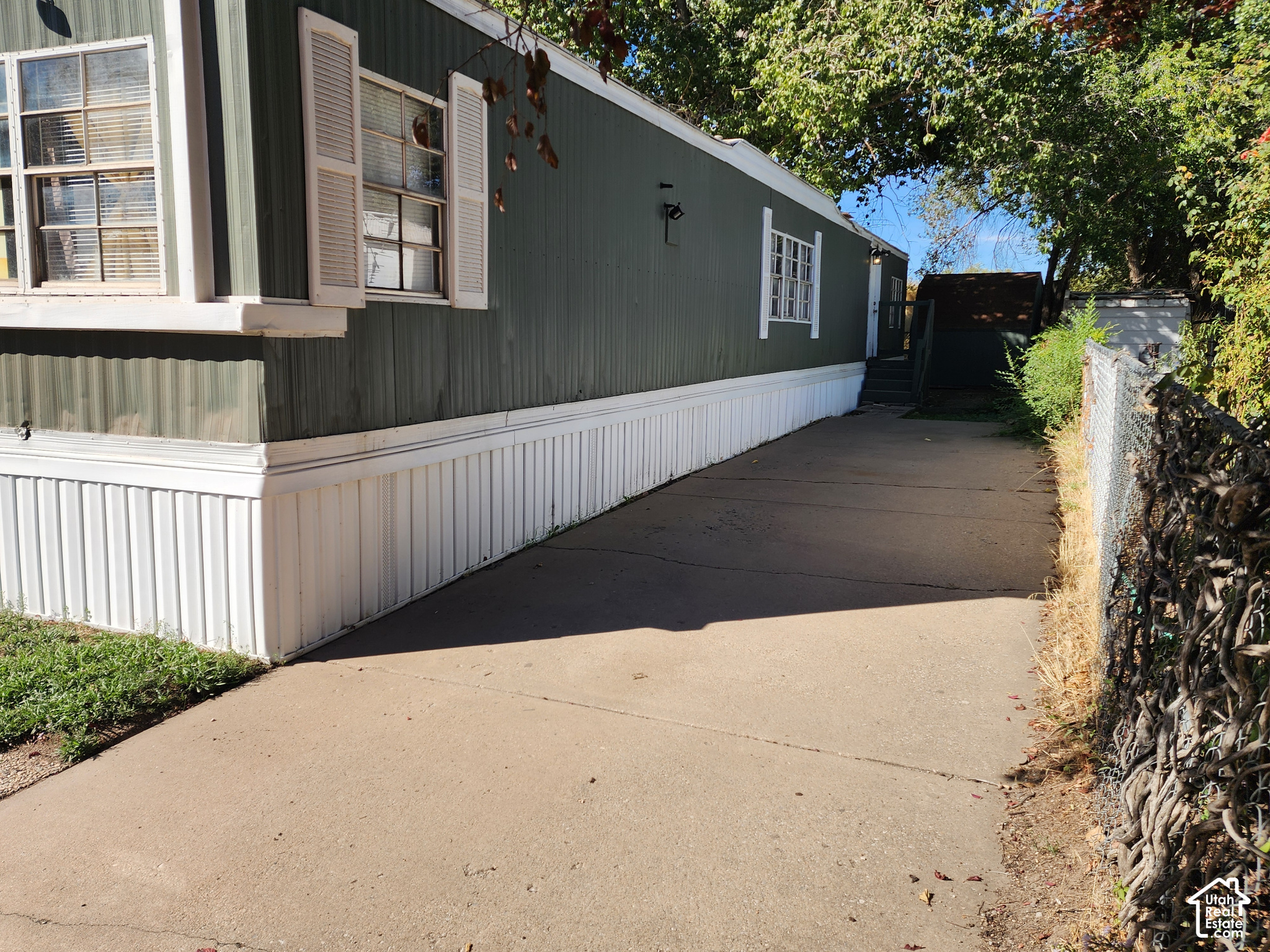 main property photo 14