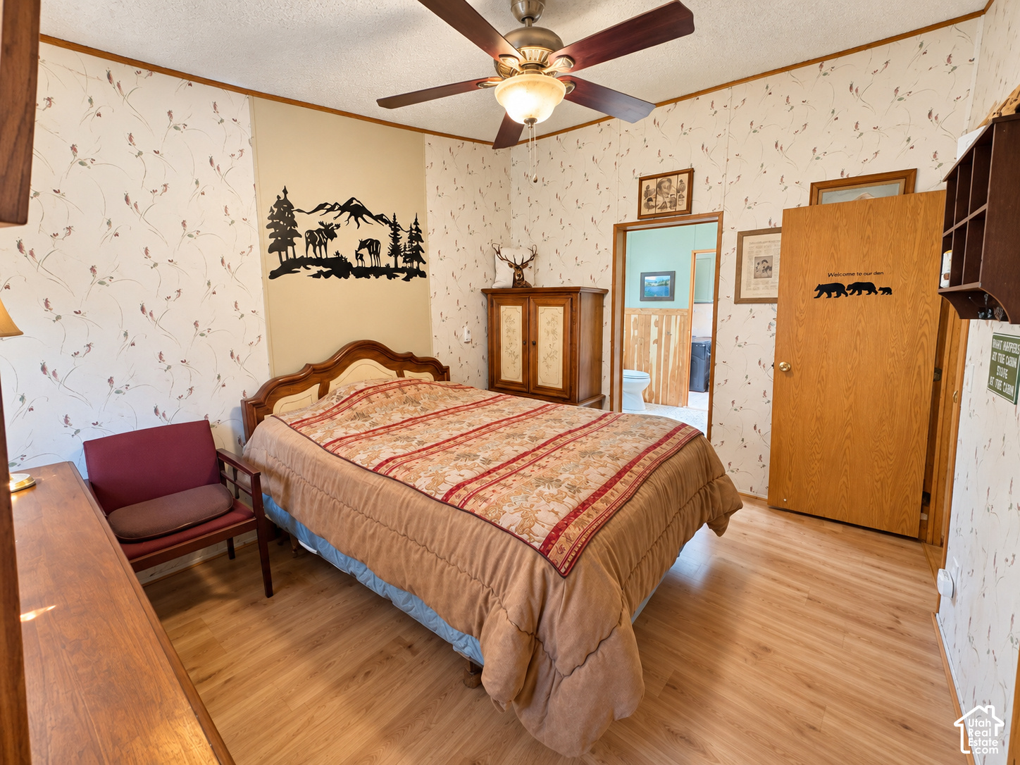 main property photo 19