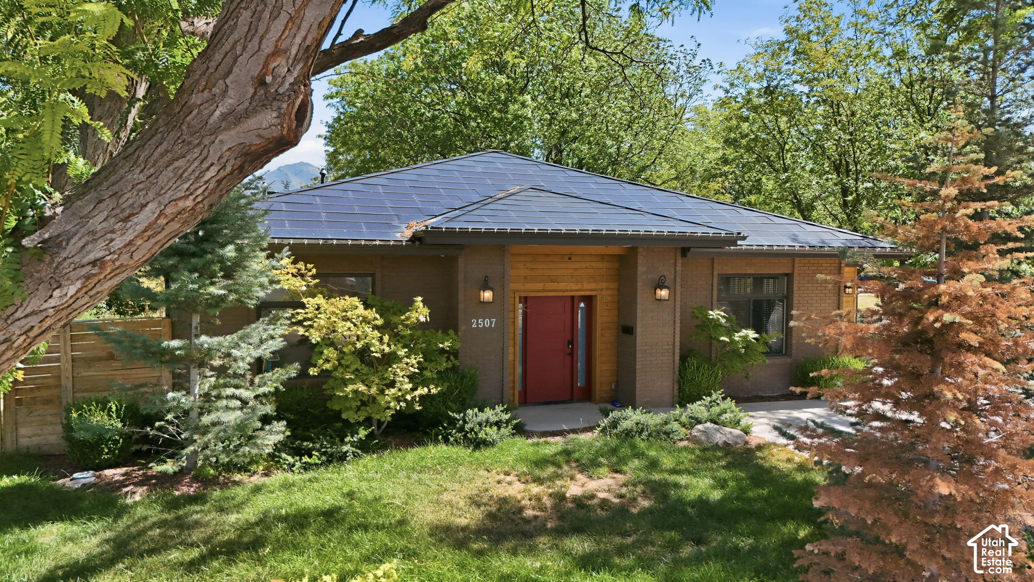 main property photo 58