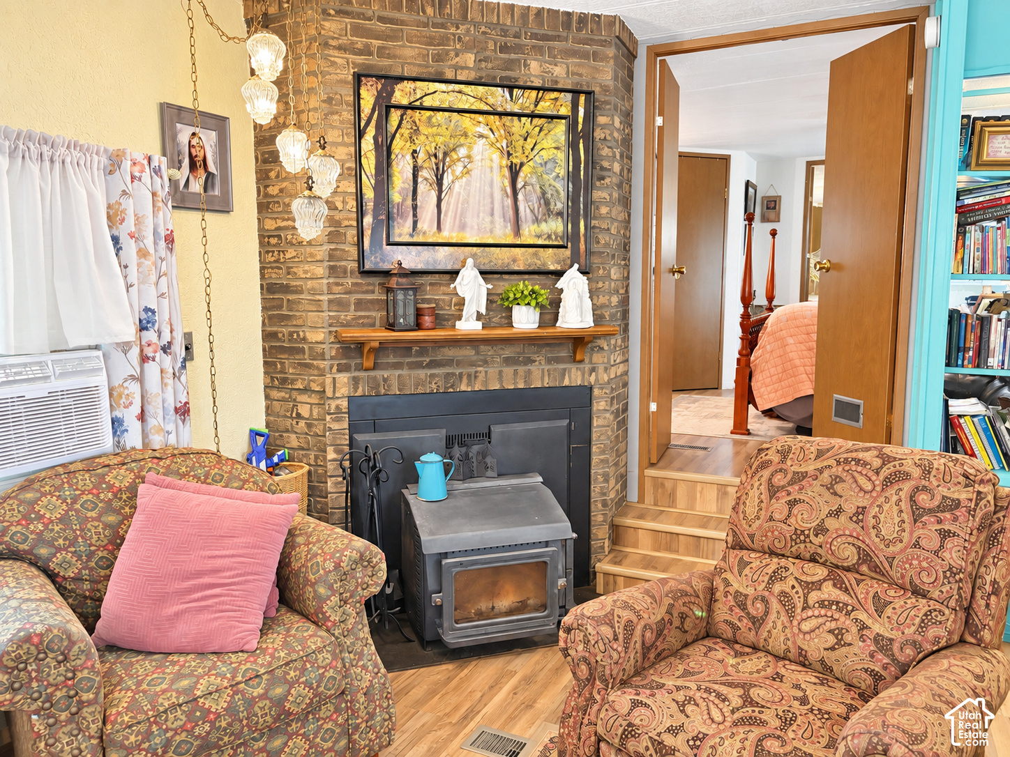 main property photo 4