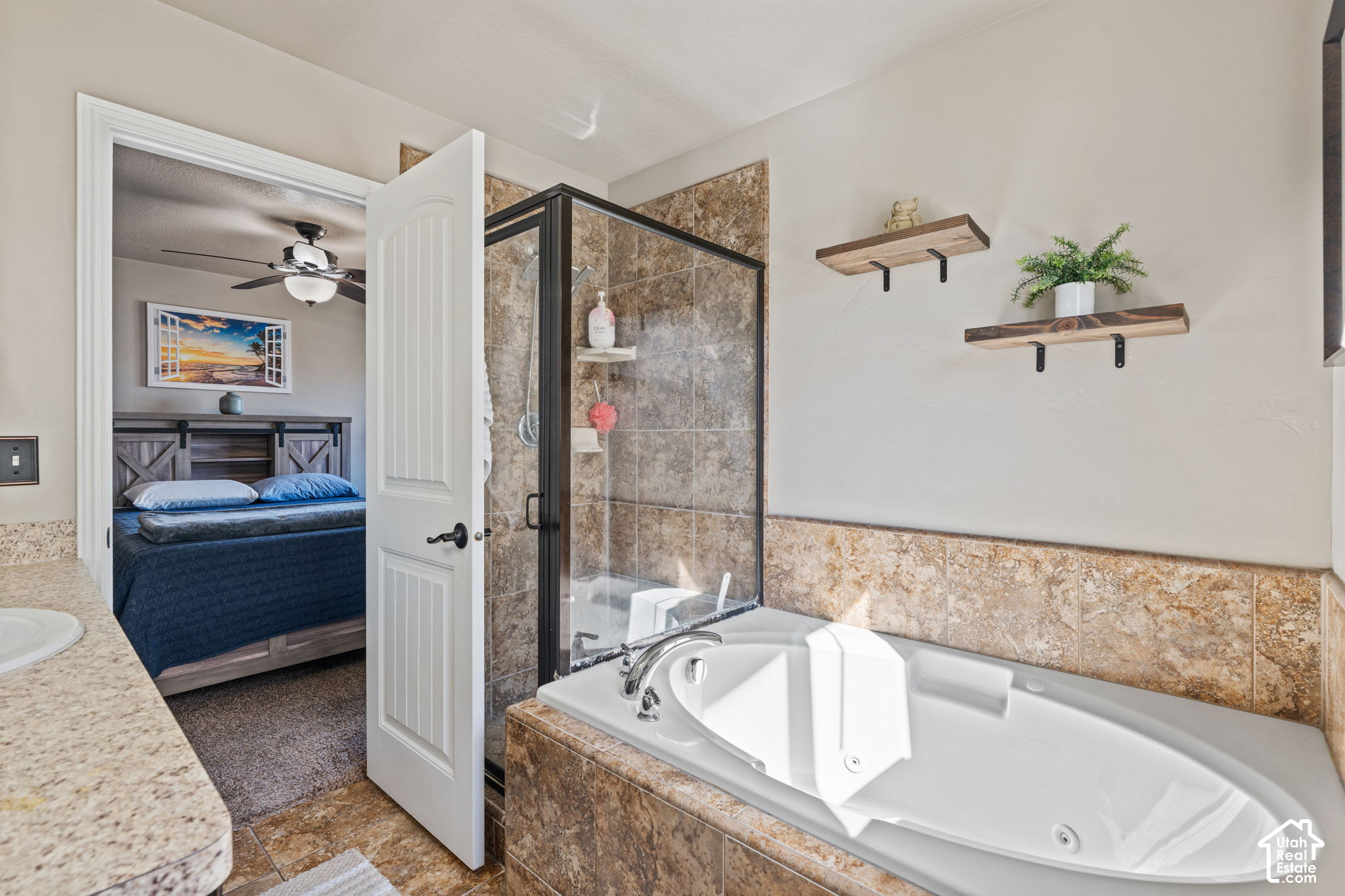 main property photo 20