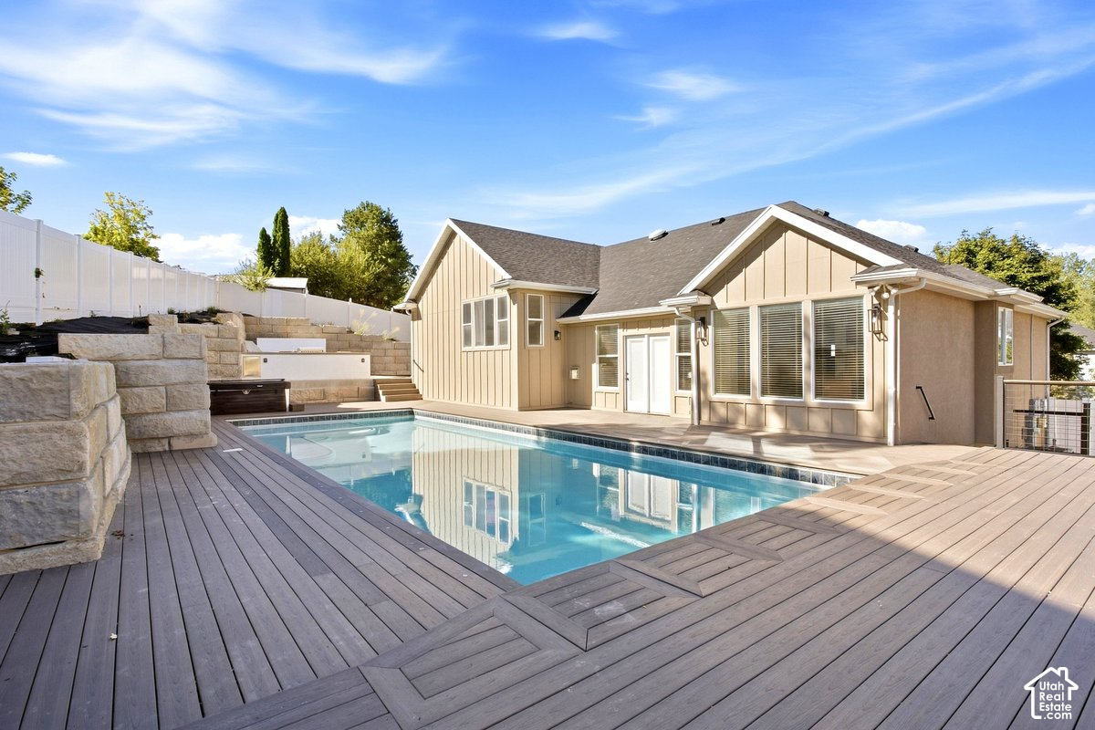 main property photo 51