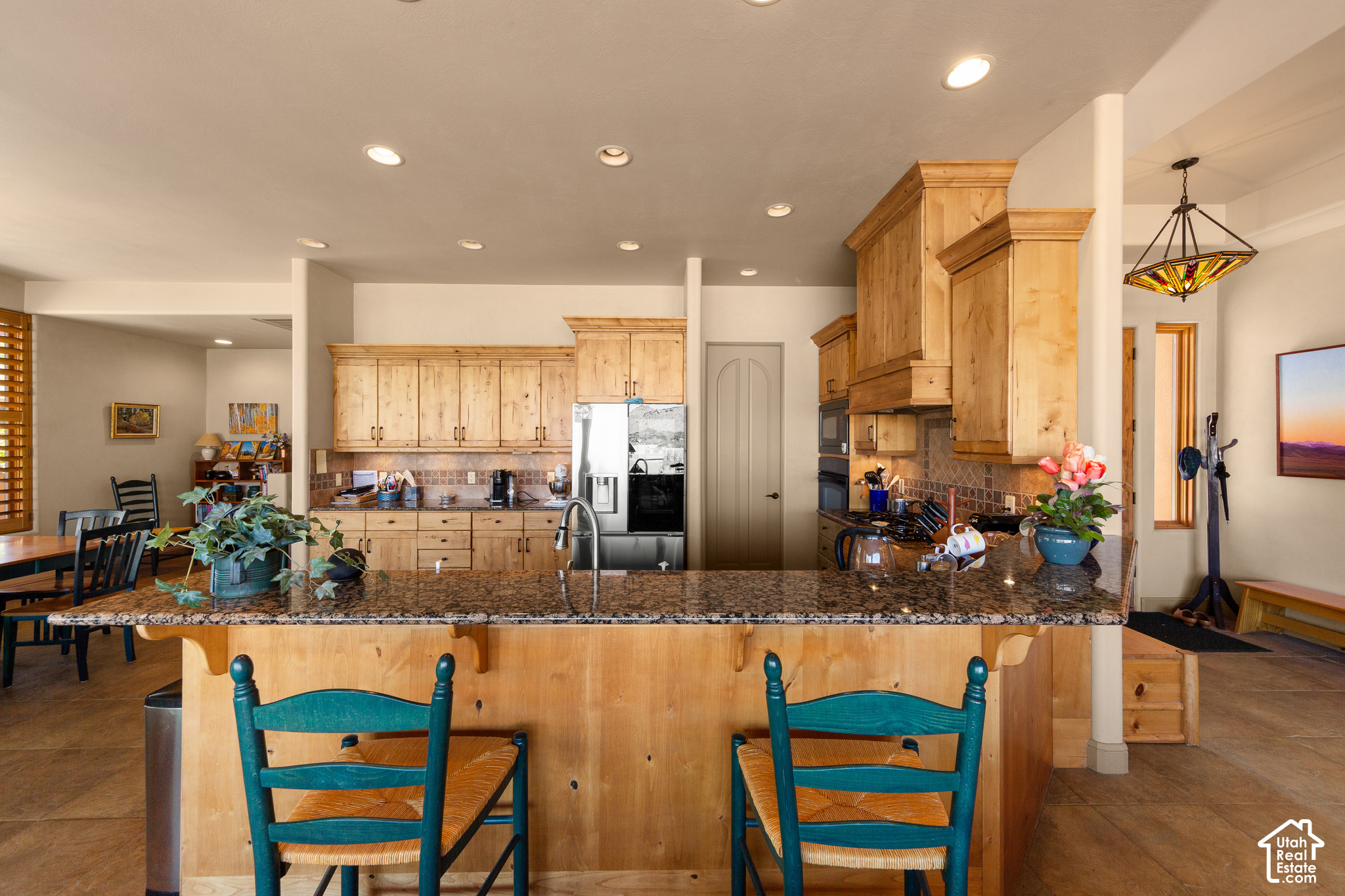 main property photo 14