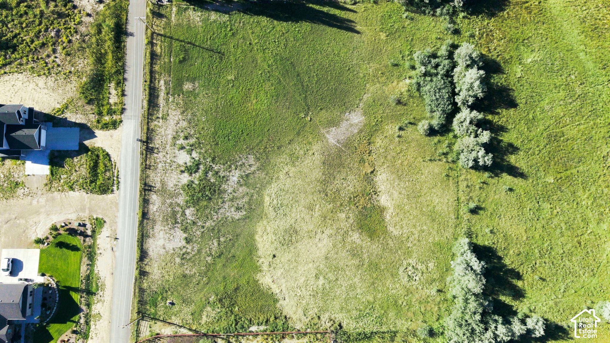main property photo 16
